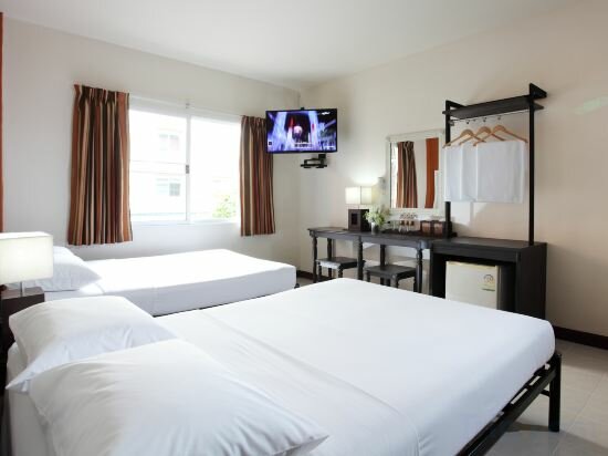 Deluxe Triple Room