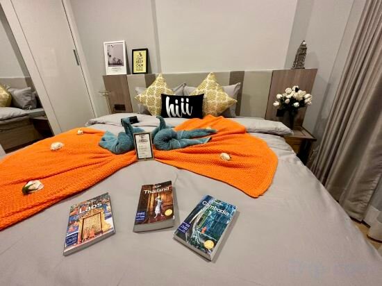 Three-Bedroom Deluxe Apartment