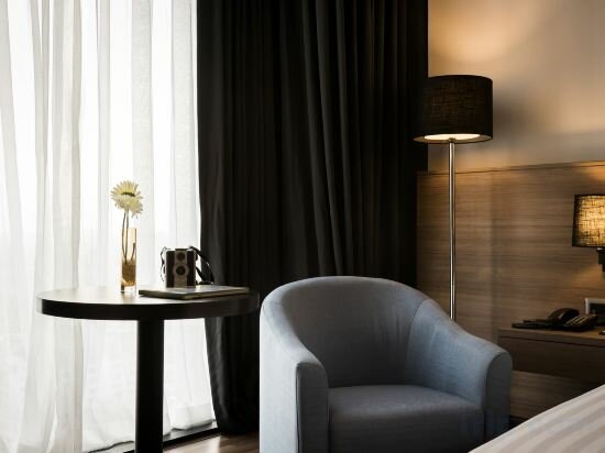 Superior Twin Room With City View