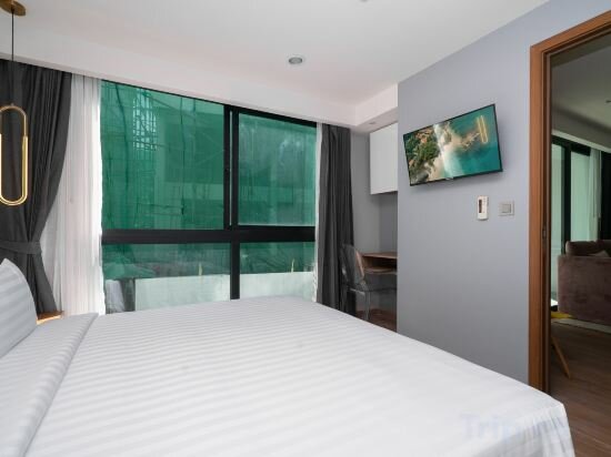 One Bedroom Deluxe No View