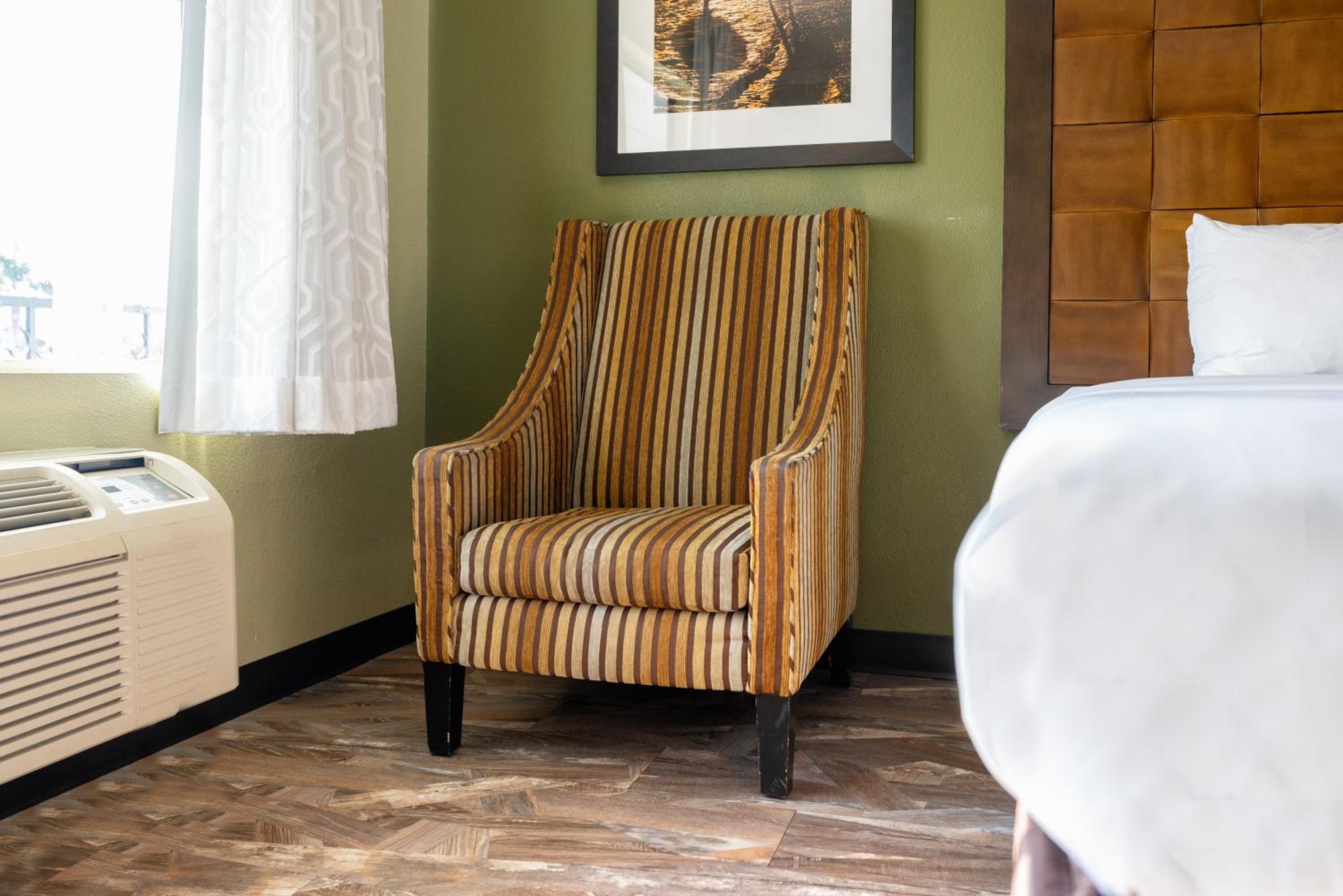 Suite, 2 Queen Beds with Sofa Bed, Non Smoking