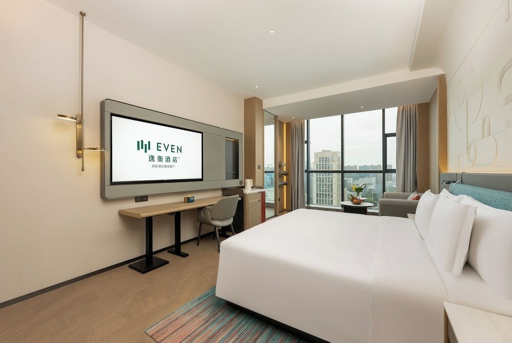 Suite, 1 Bedroom (Smart Fitness Mirror)