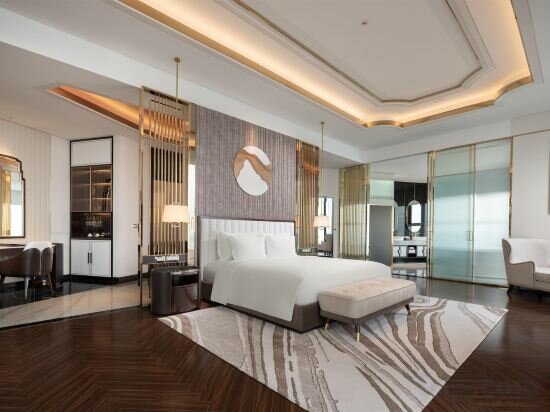 Presidential Suite With Bay View