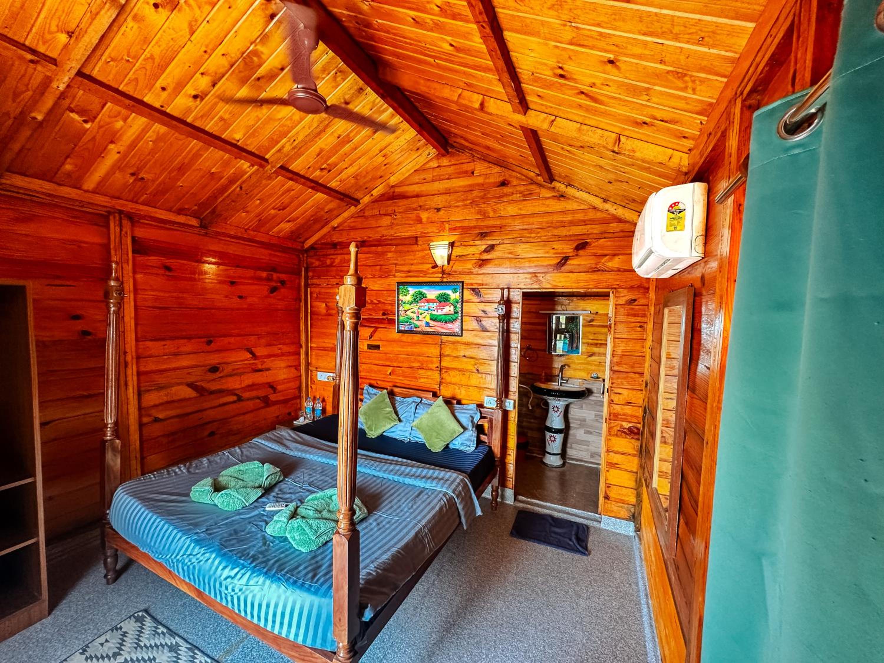 Deluxe Double room with Balcony and Sea View- First floor