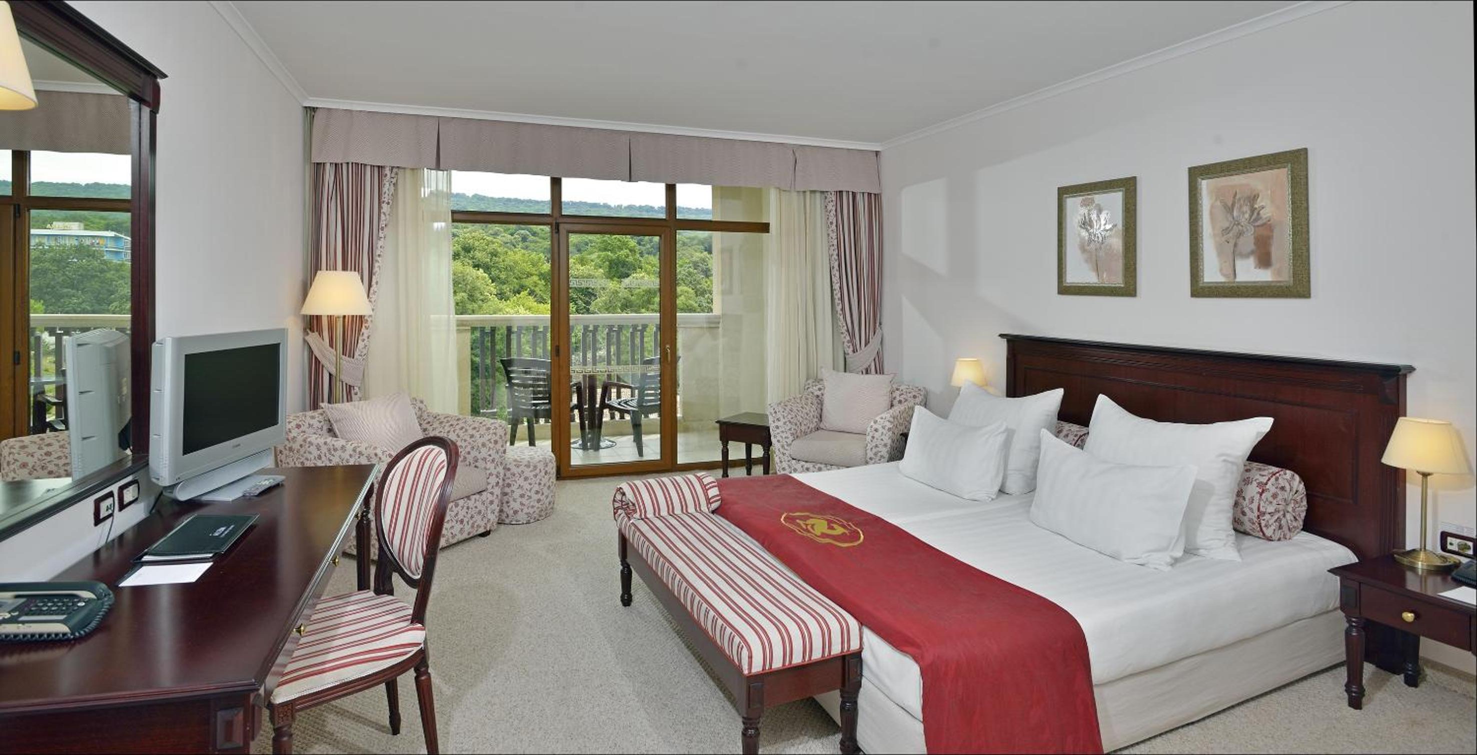 Standard Double or Twin Room with Park View