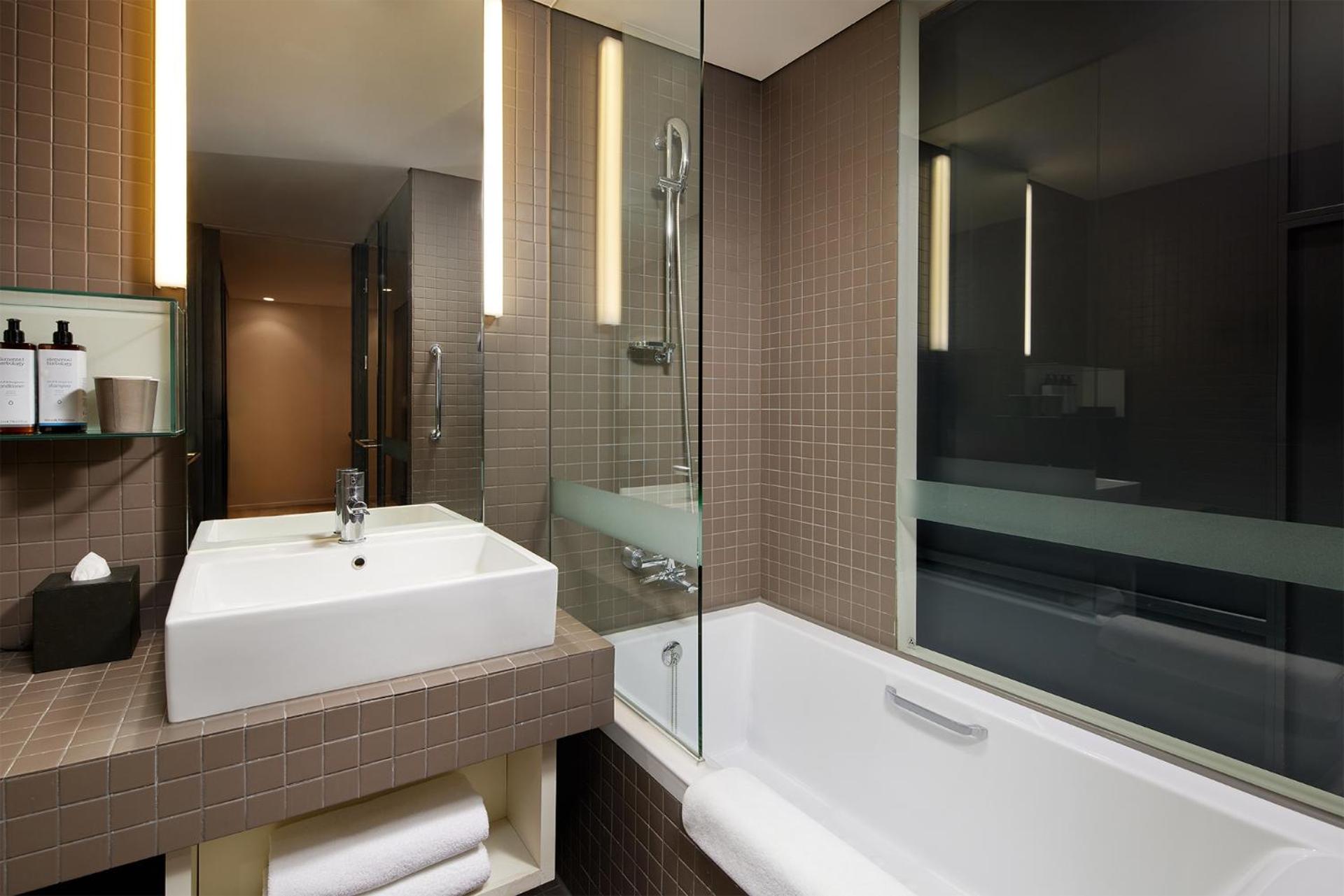 Deluxe Family Twin Room