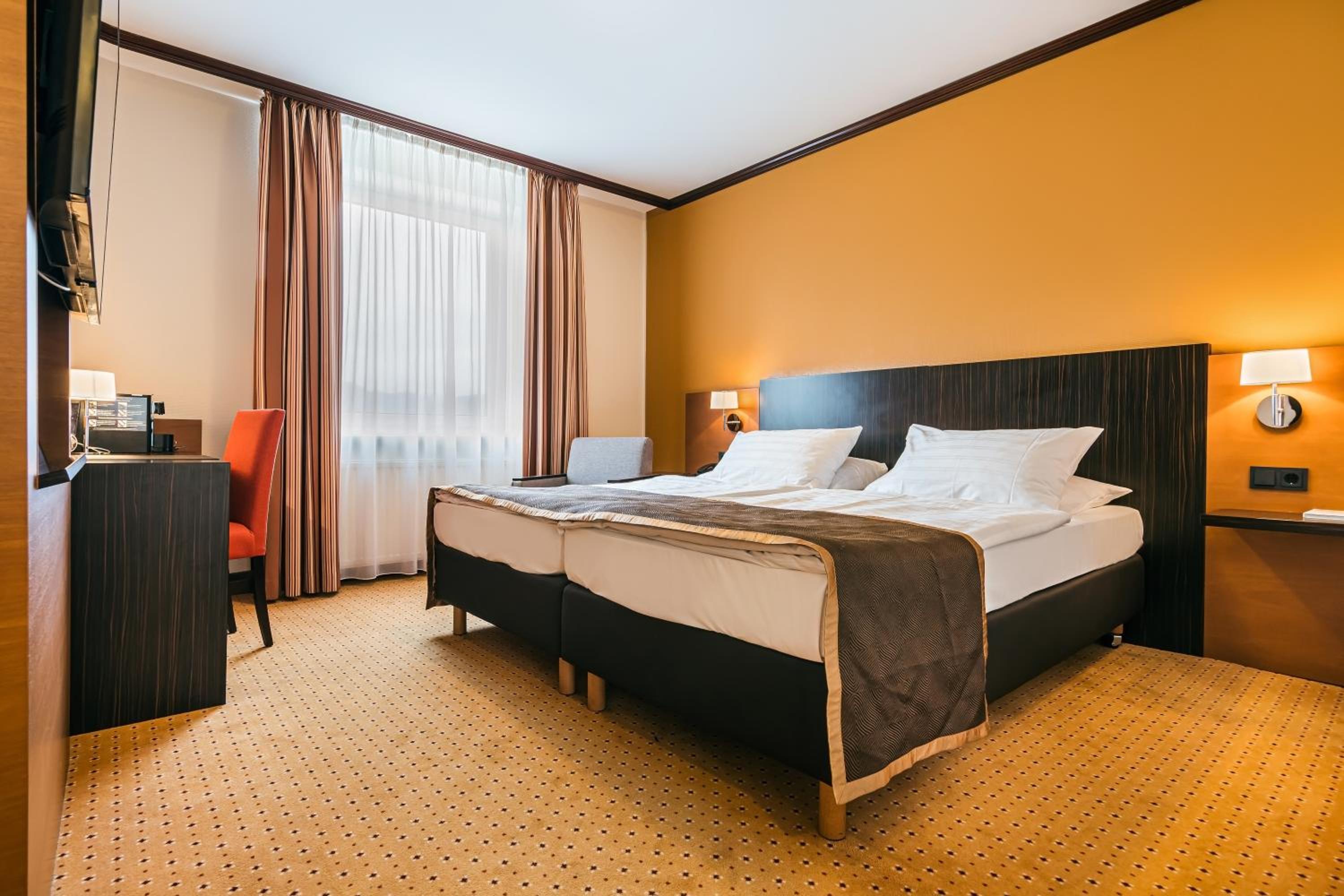 Comfort double room with twin beds - barrier-free