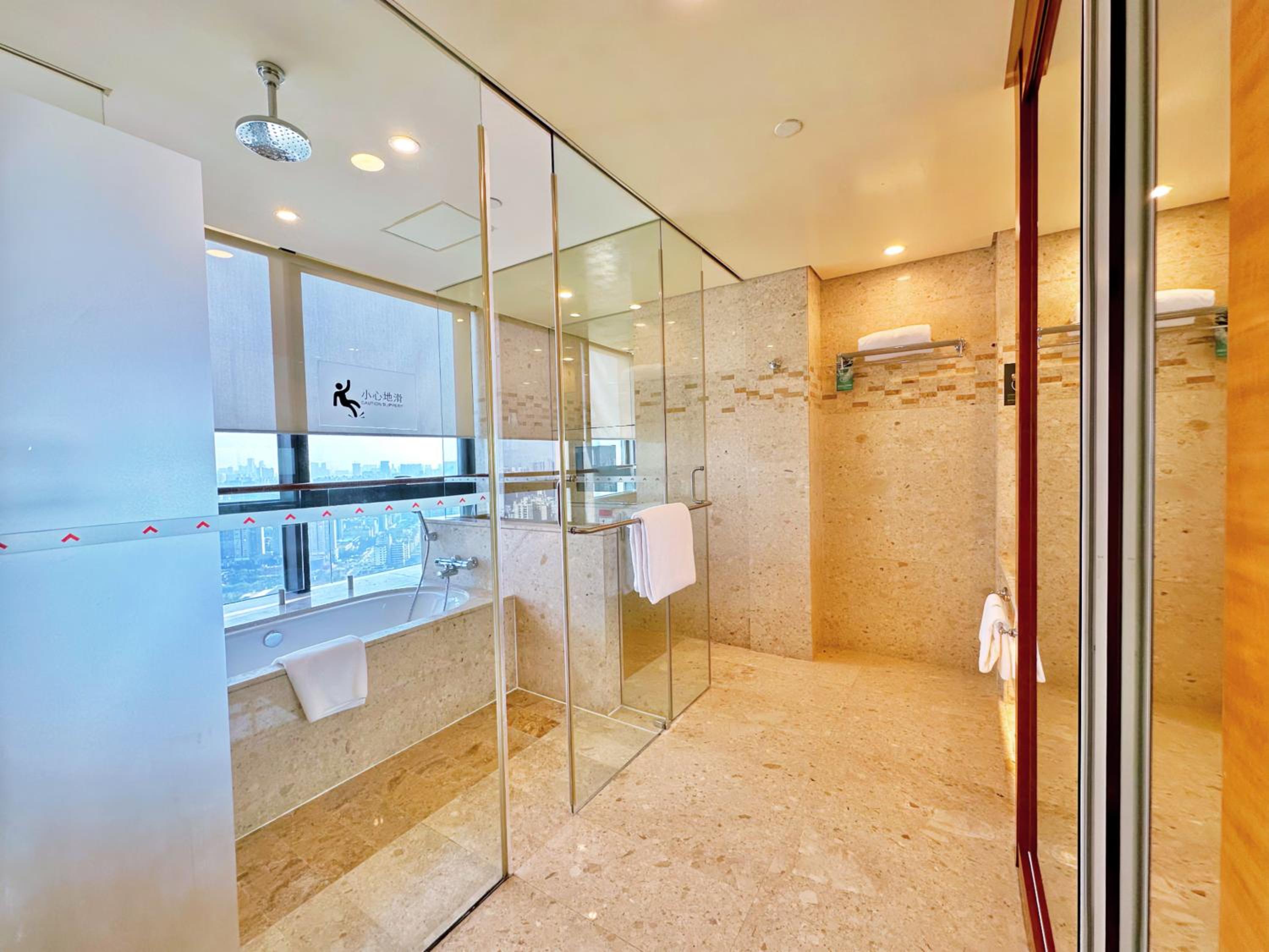 Swiss Executive King Bed Room