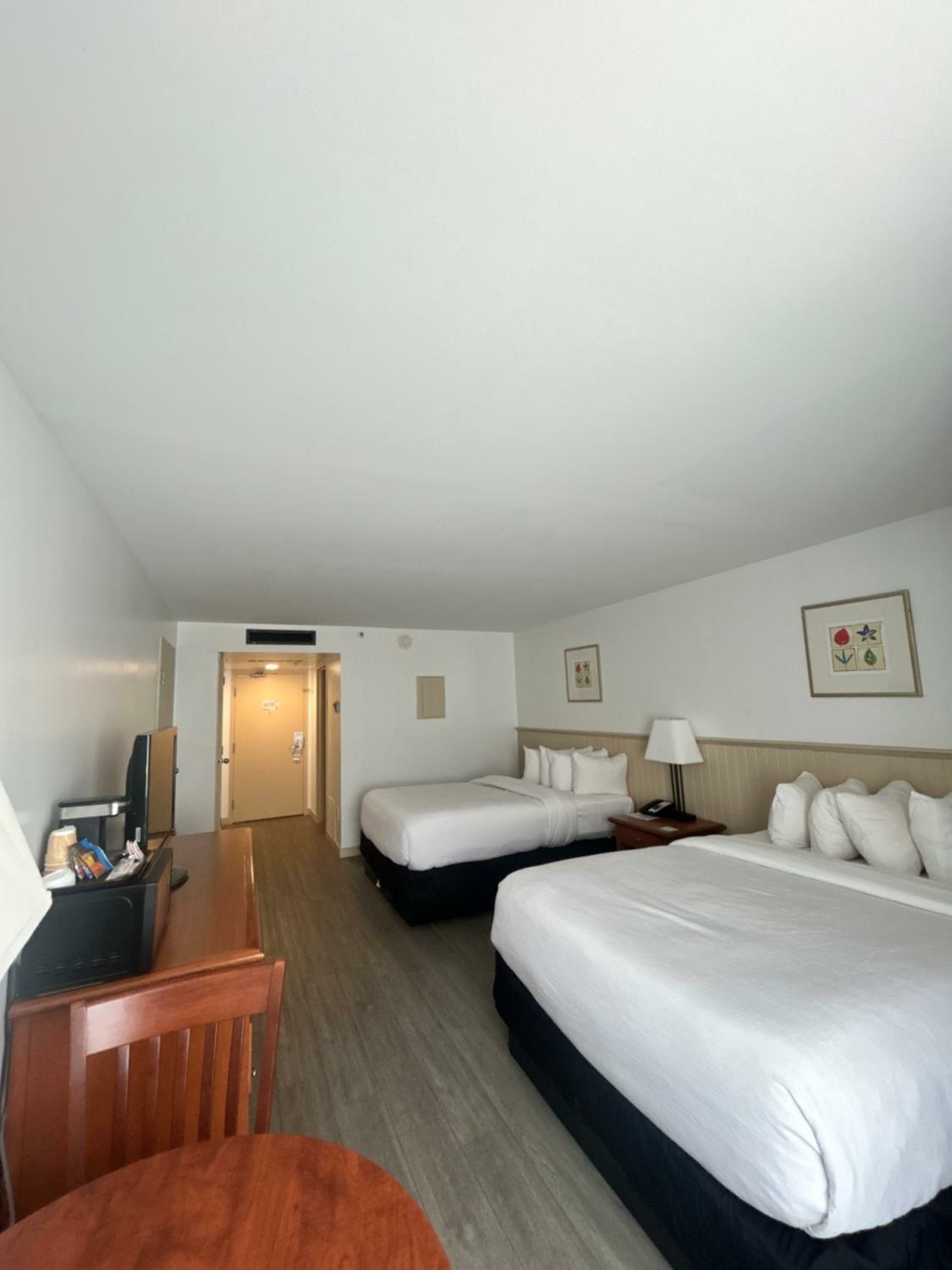 Renovated Standard Queen Room - North Building