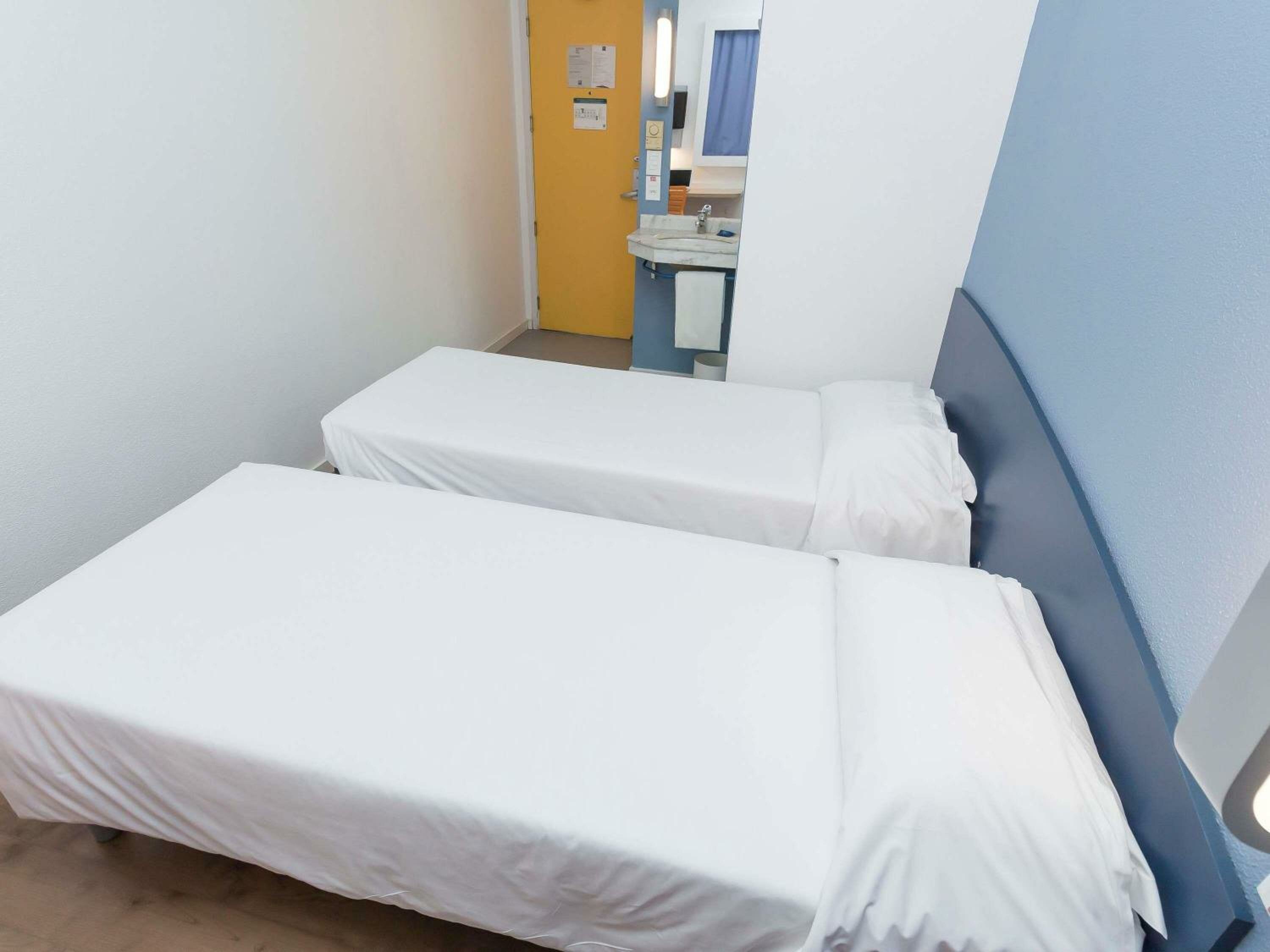 Standard Plus Twin Apartment