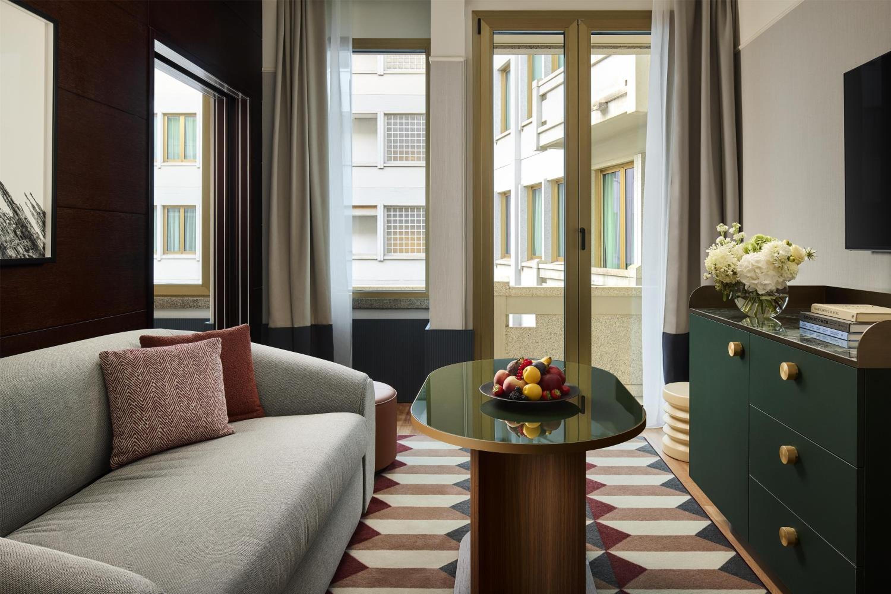 Suite with Extra Bed (2 Adults + 1 Child)