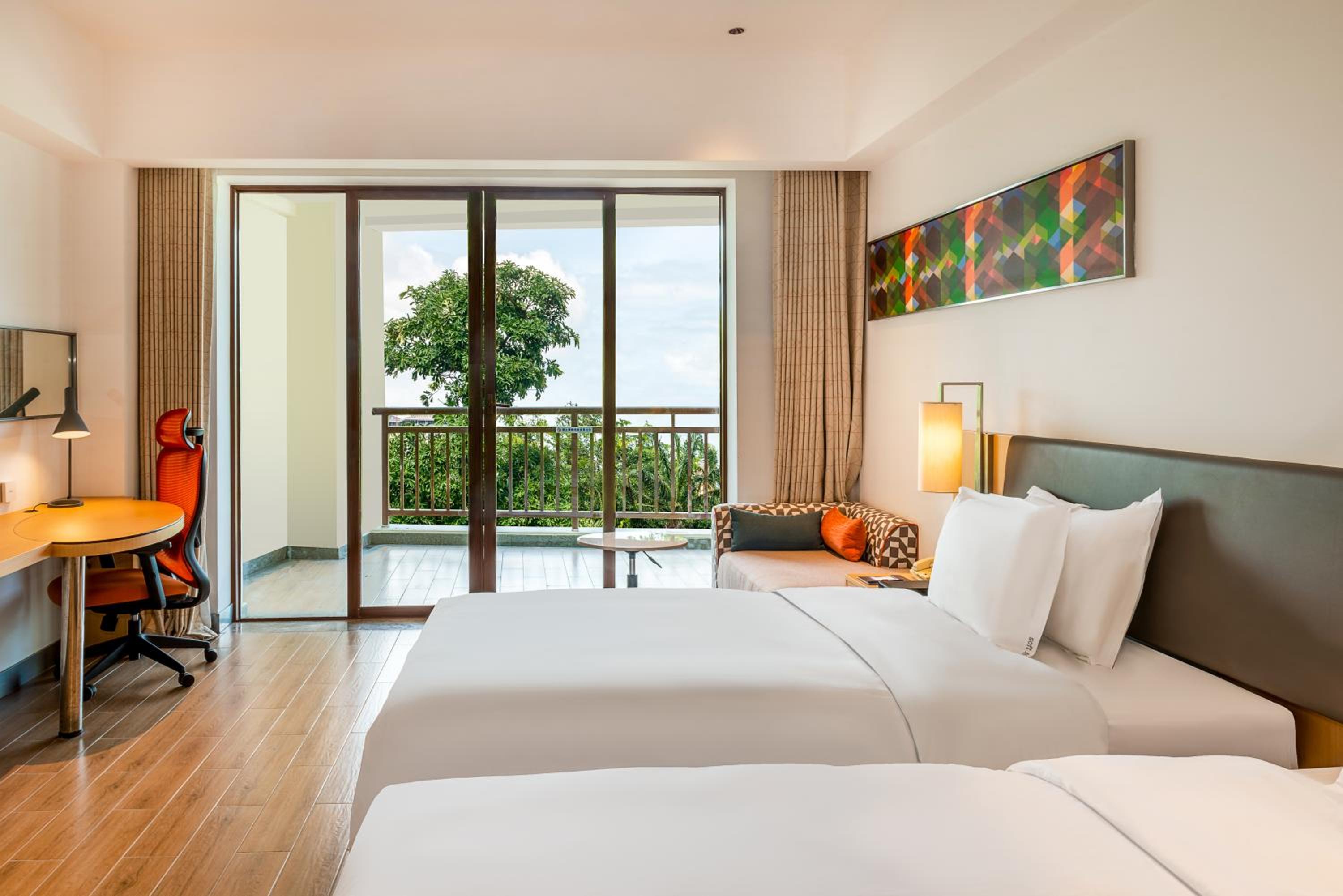 Standard Queen Room - Accessible