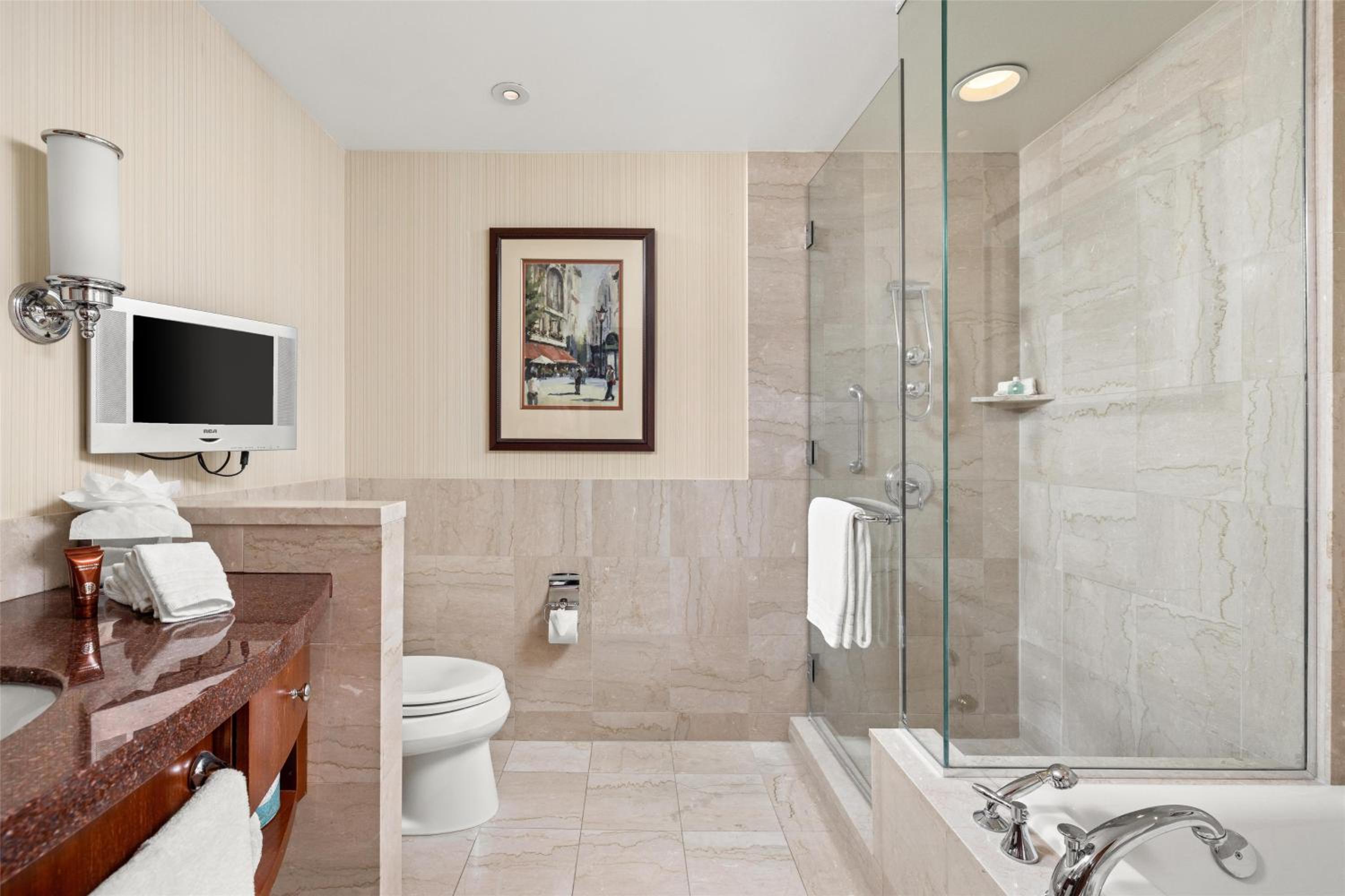 Cityspace King Suite with Parlor Room