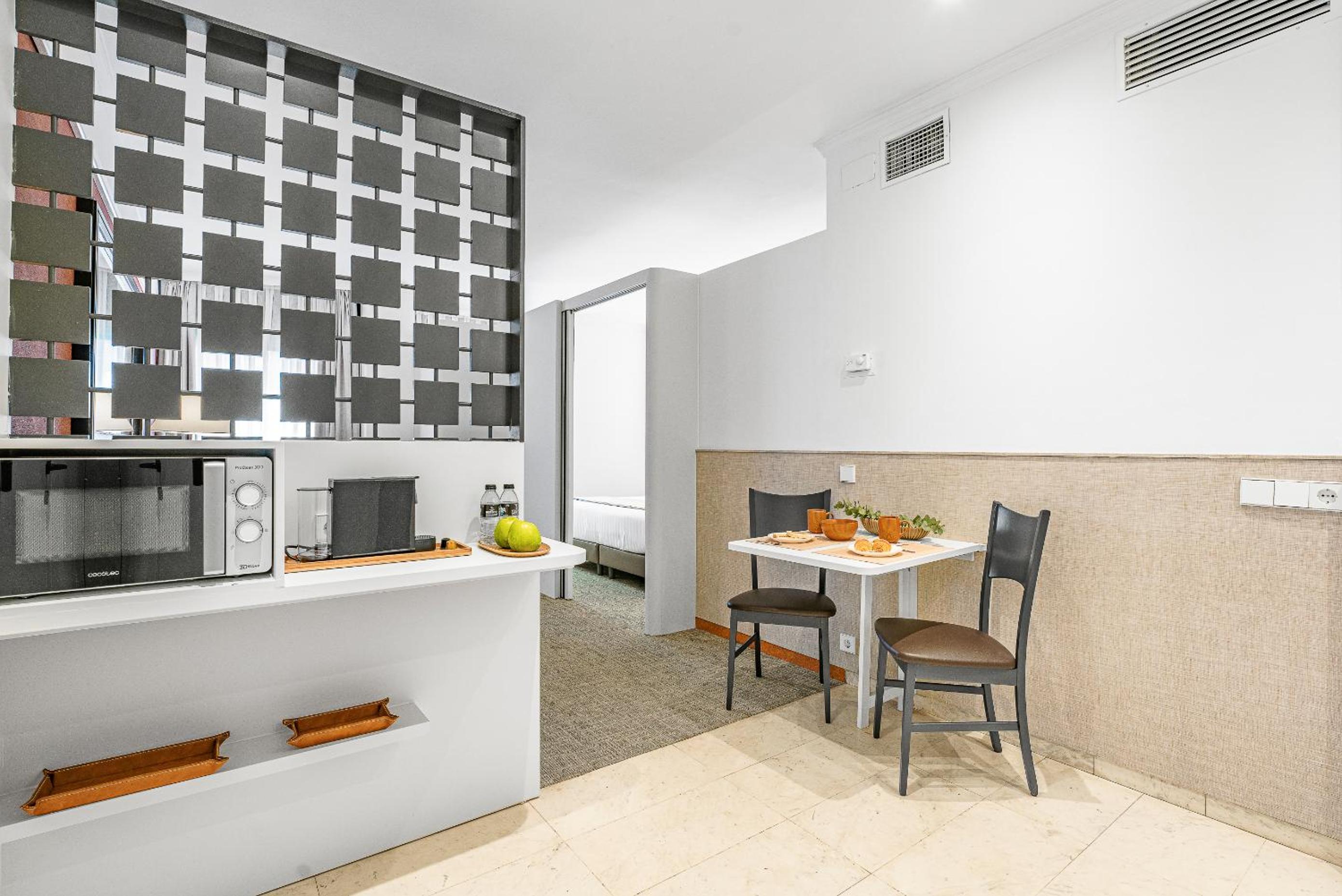 Superior Suite with Kitchenette