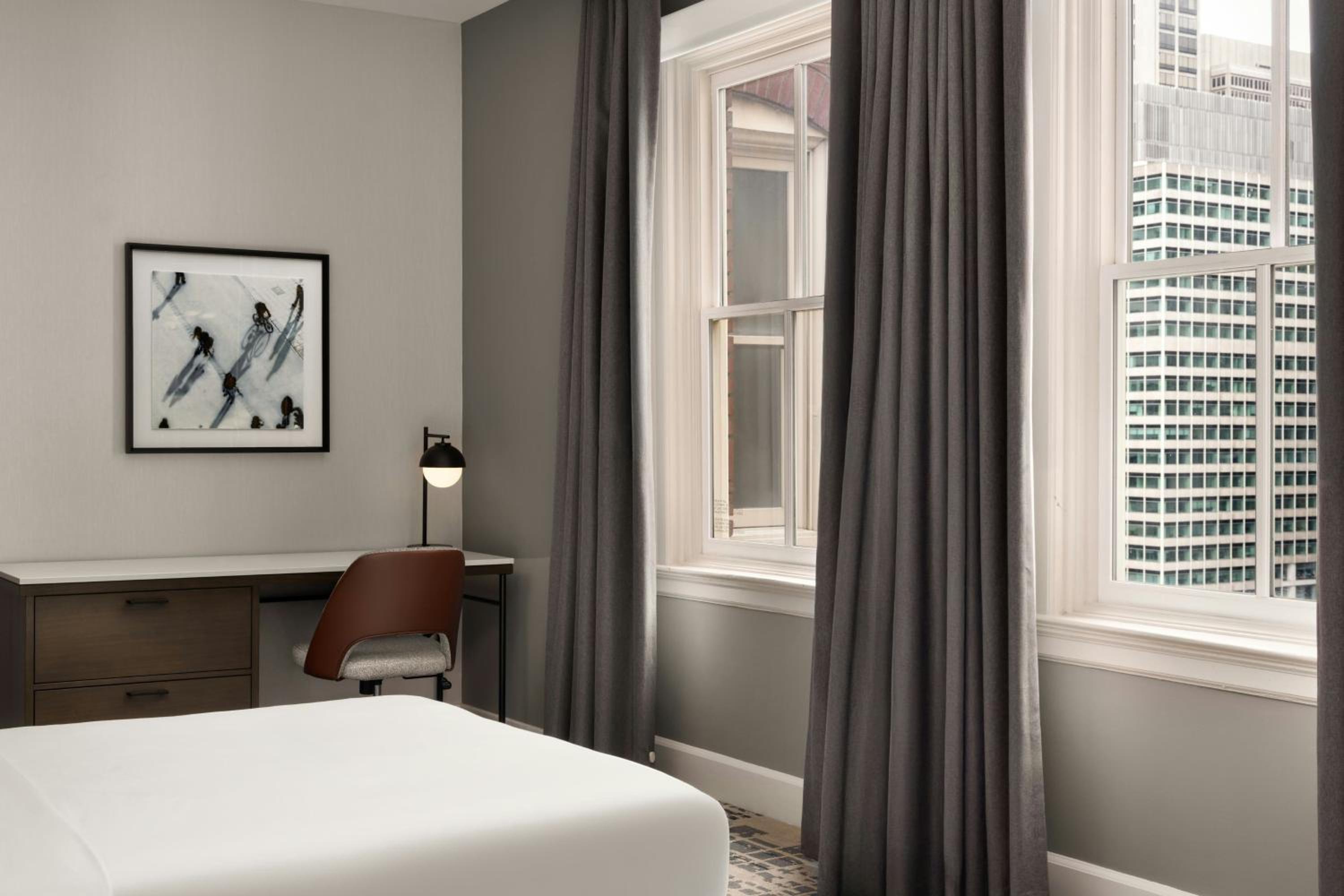 Superior Queen Room with Two Queen Beds and City Hall View