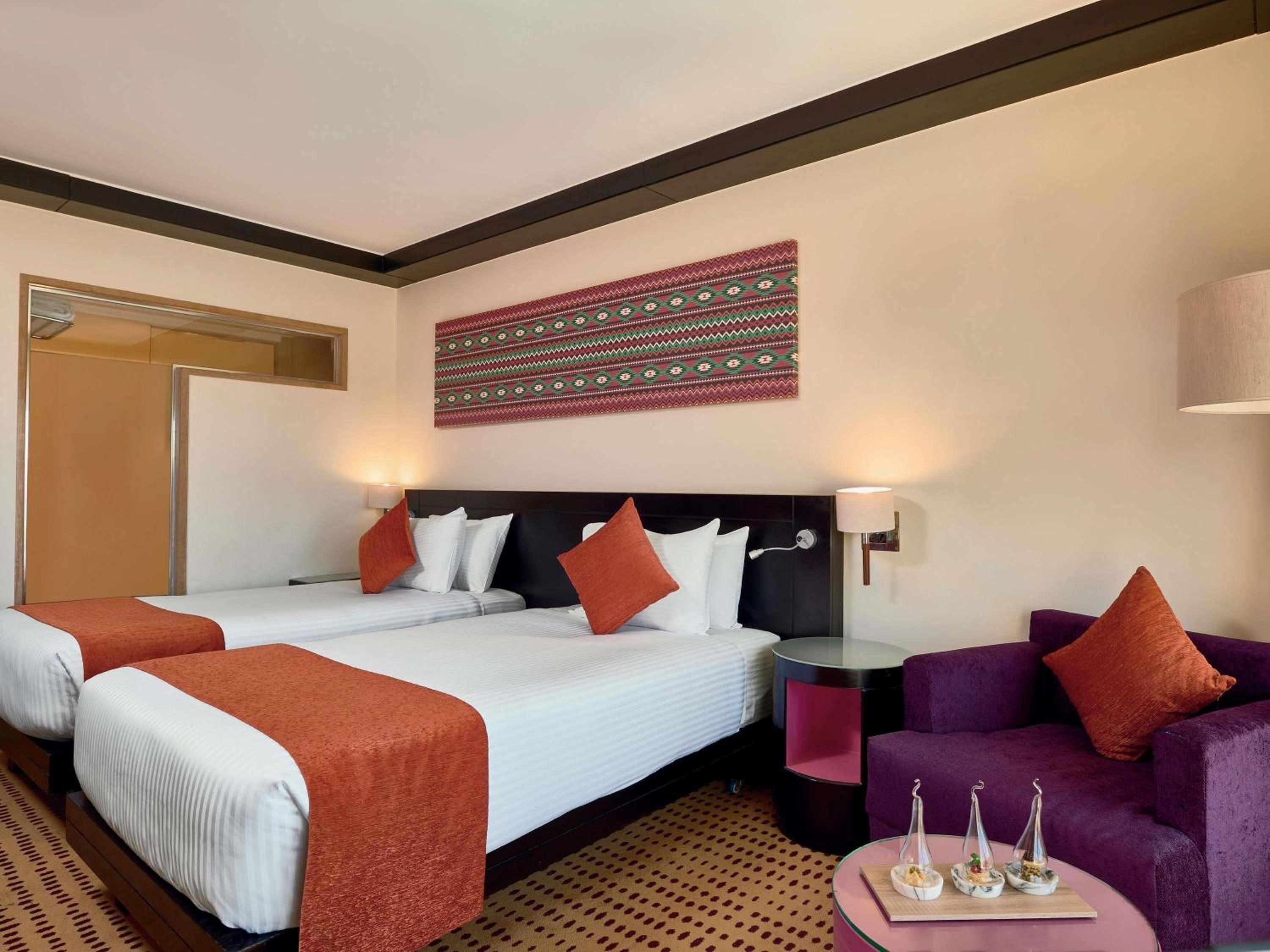 Standard Twin Room with Partial Nile View