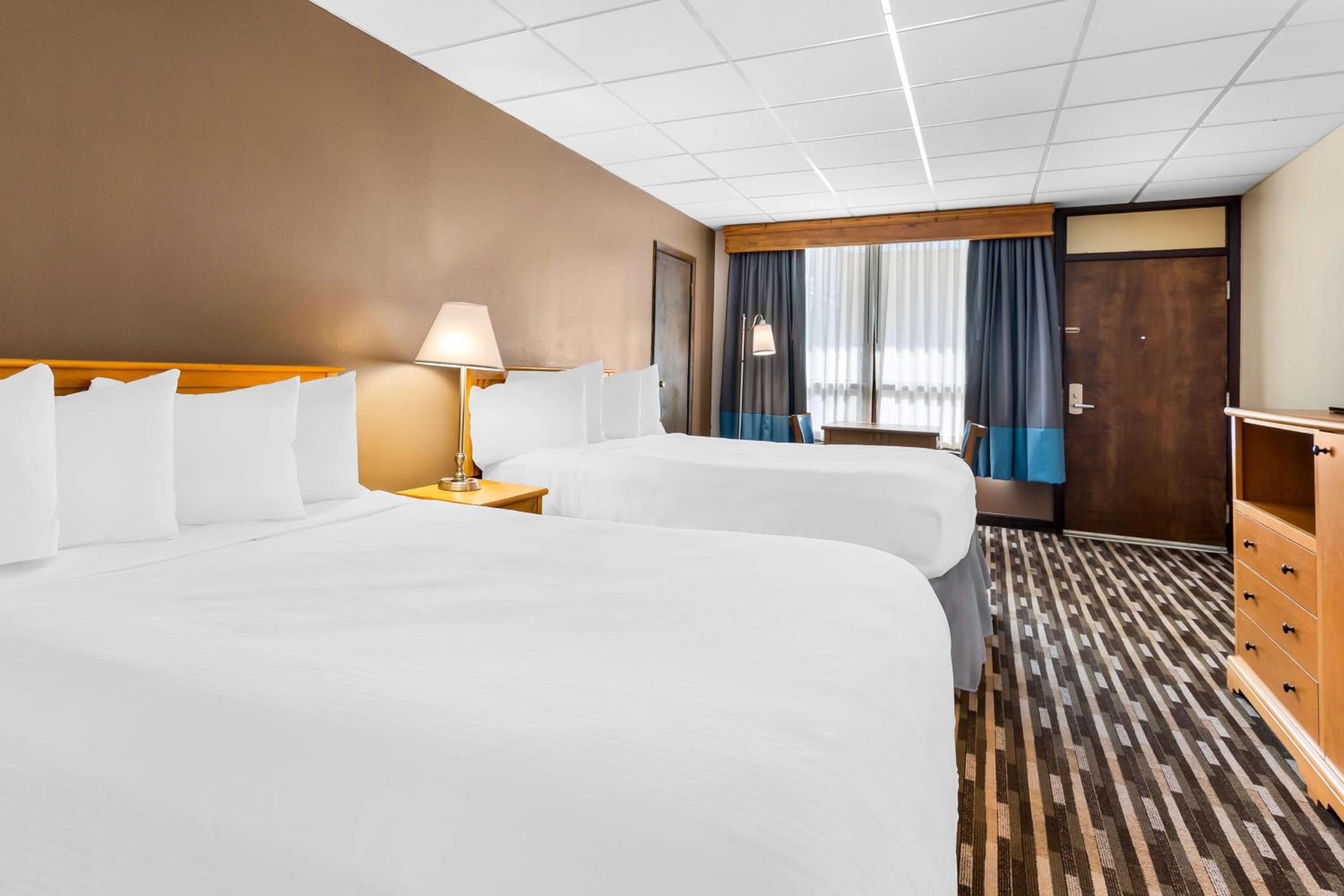 King Suite - Ground Floor/Non-Smoking