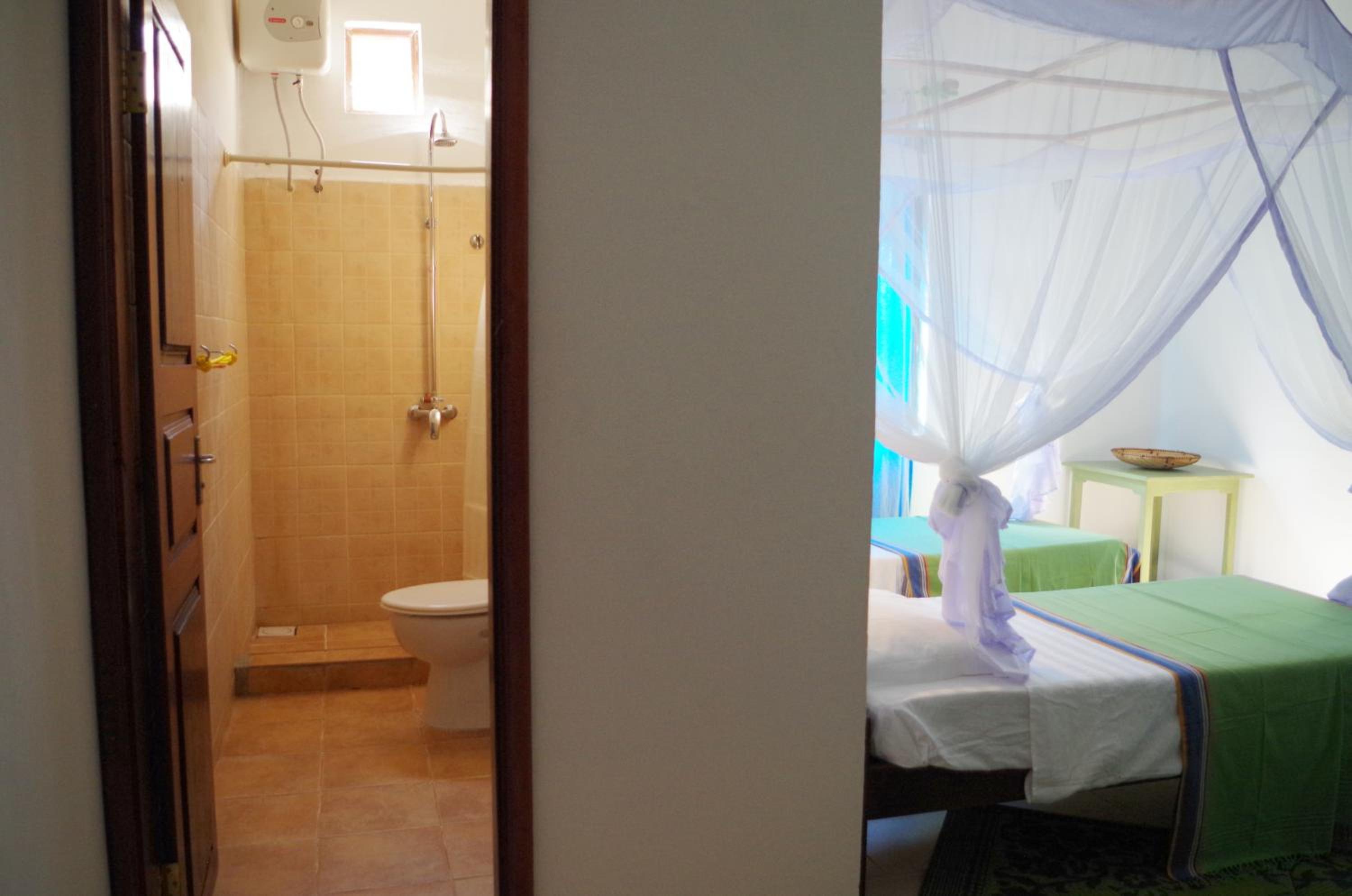 Double or Twin Room with Private Bathroom