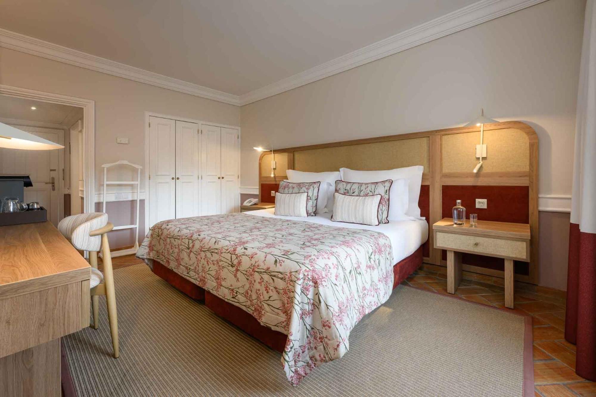 Standard Double or Twin Room with Balcony