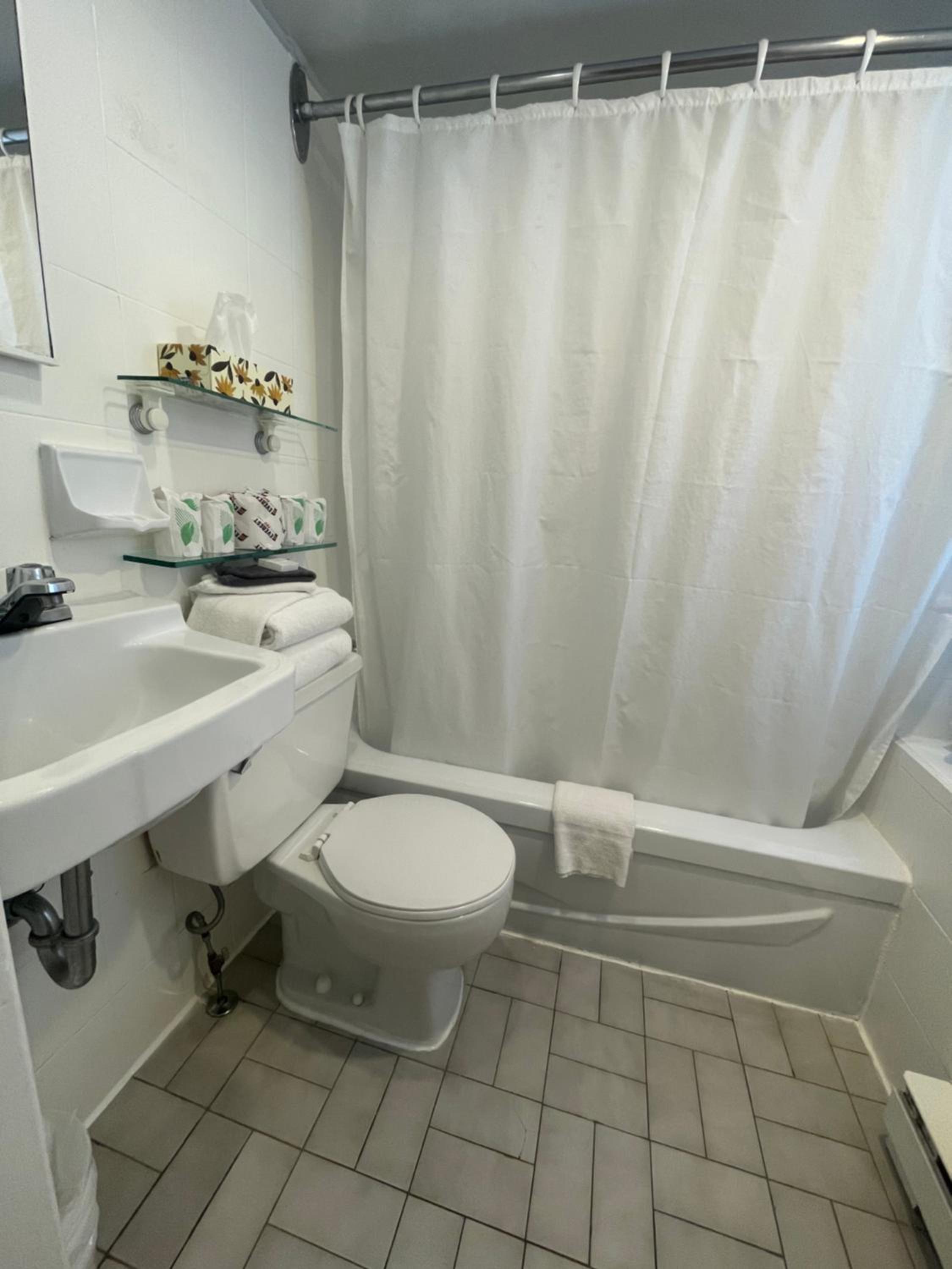 Quadruple Room with Garden View