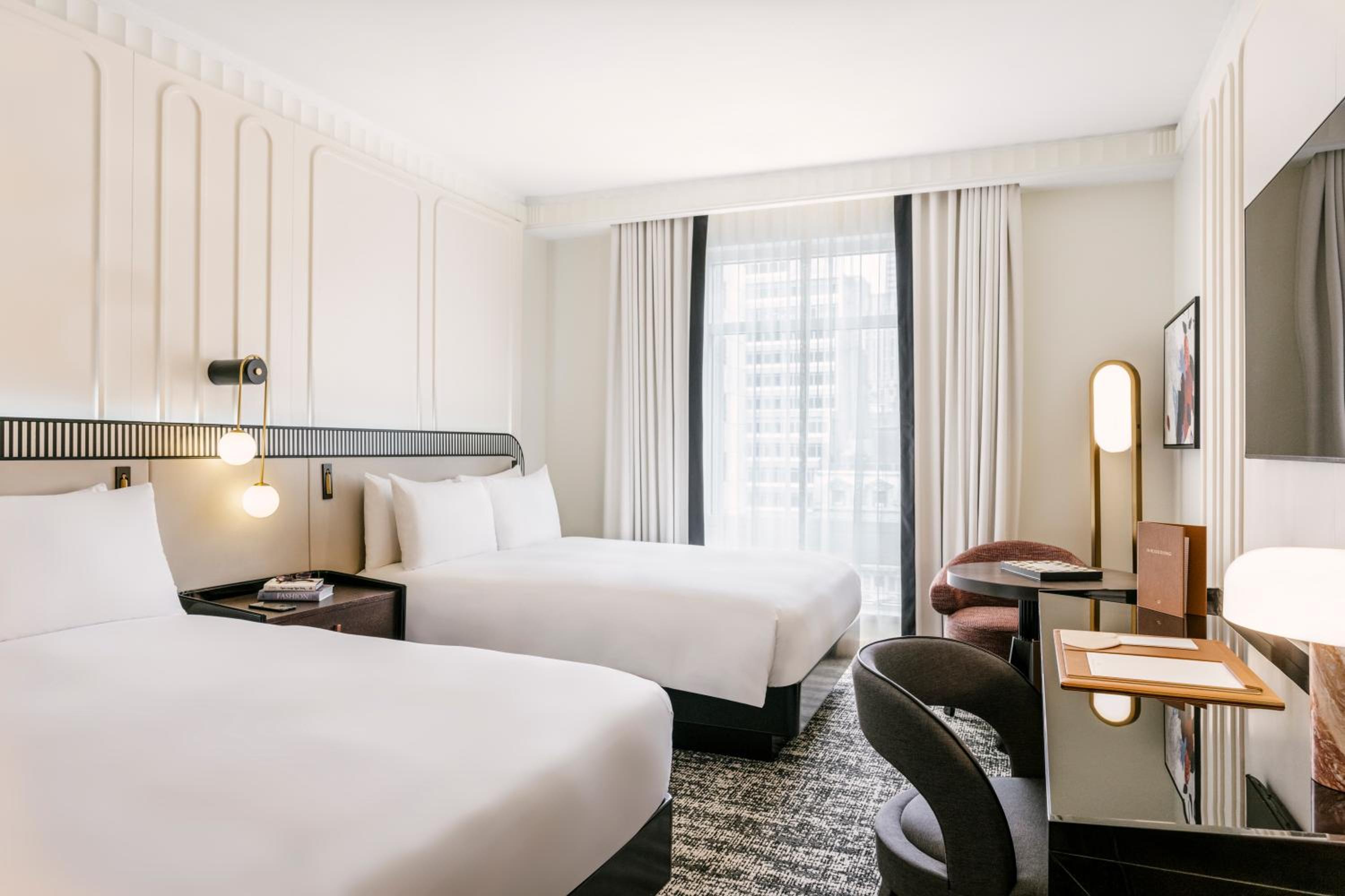 Luxury Queen Room with Two Queen Beds and City View