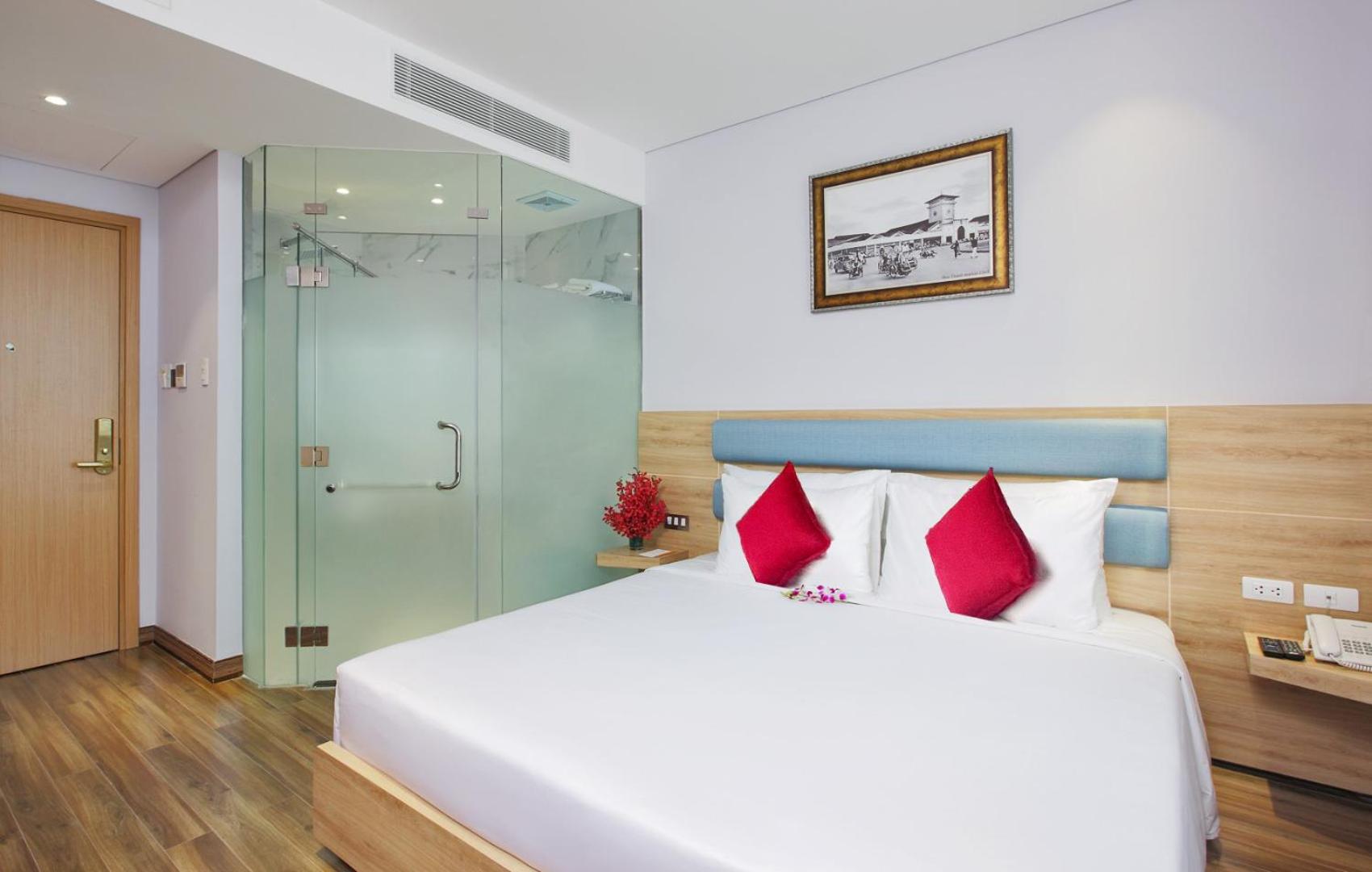 Deluxe Double Room (No Window)