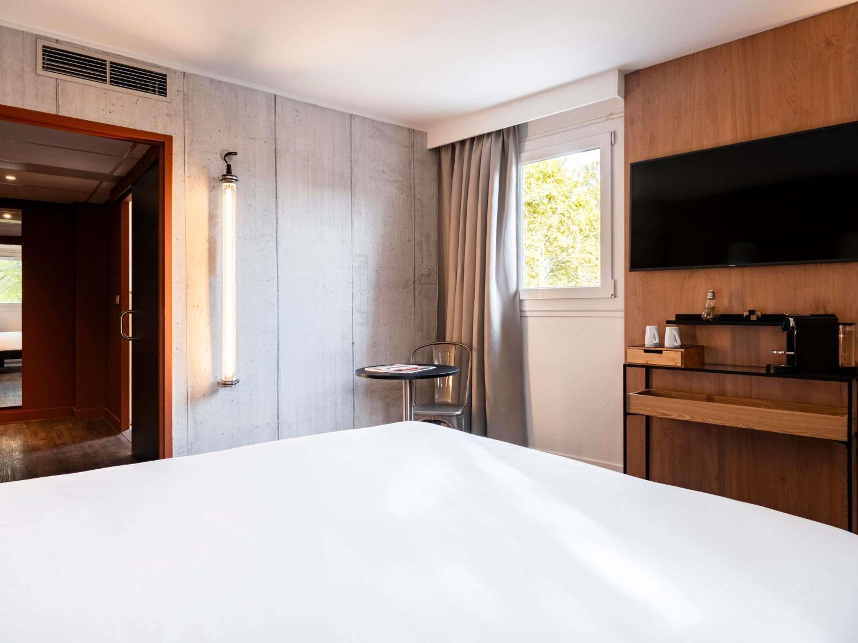 Standard Double Room - Disability Access