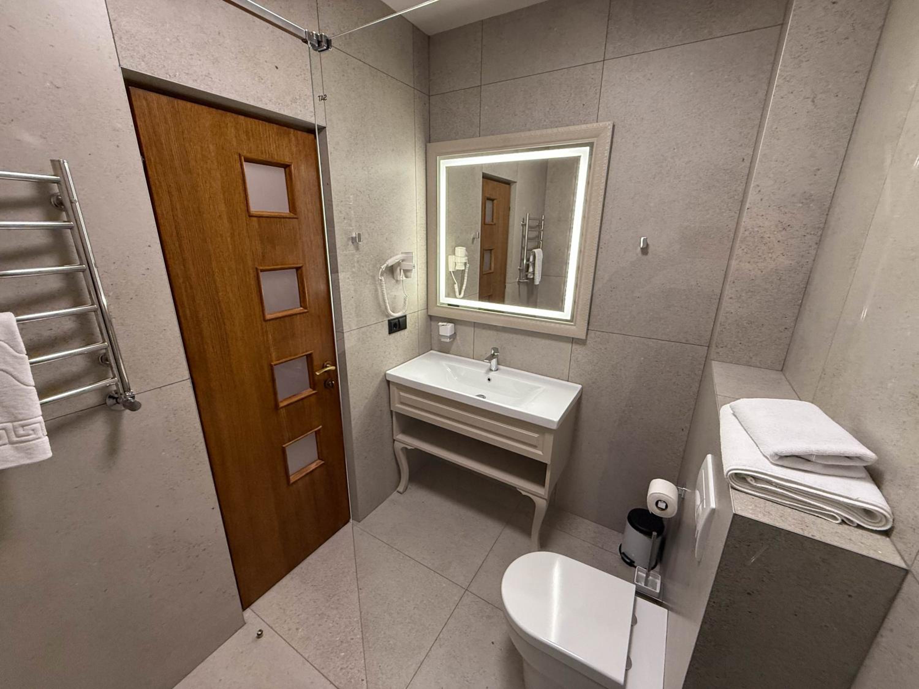 Junior Suite with Balcony