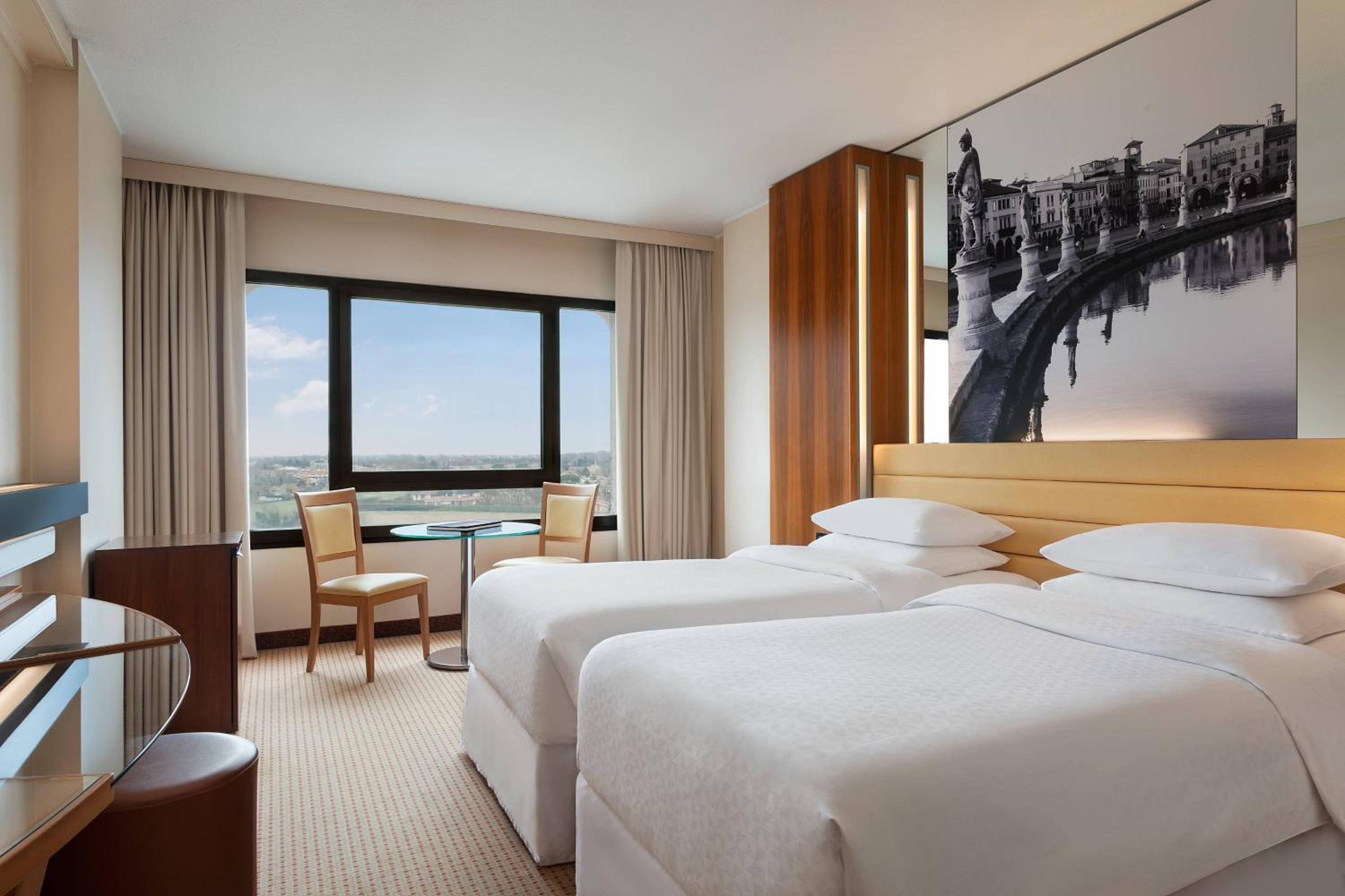 Executive Twin Room