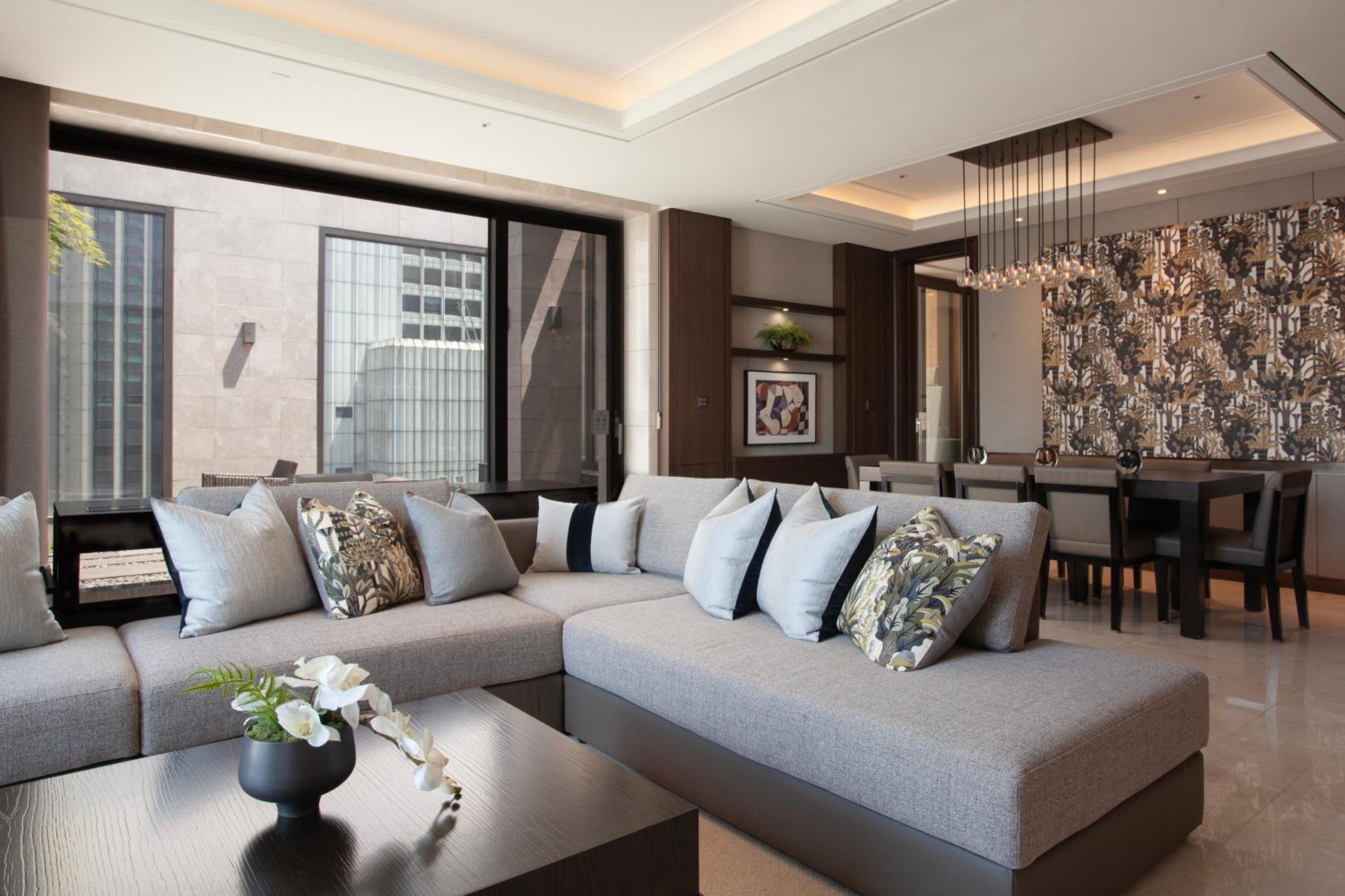 Crown Park Suite with Private Terrace & Hot tub & Surround view (Highest Floor)