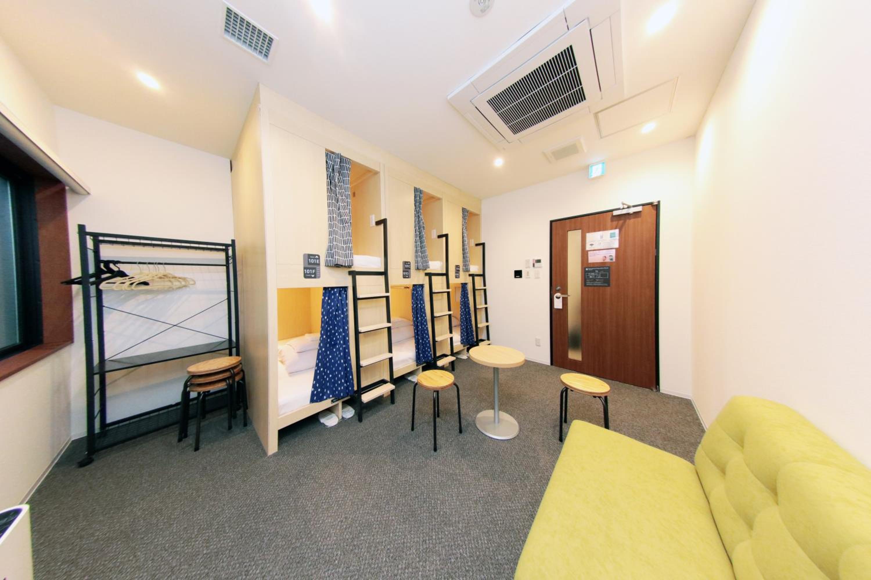 Mixed Dormitory Room