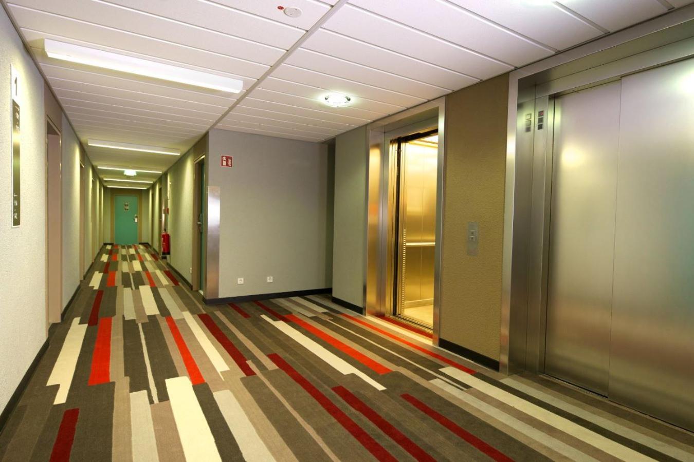 MyRoom By Gorana - Finding Love In Paris Room