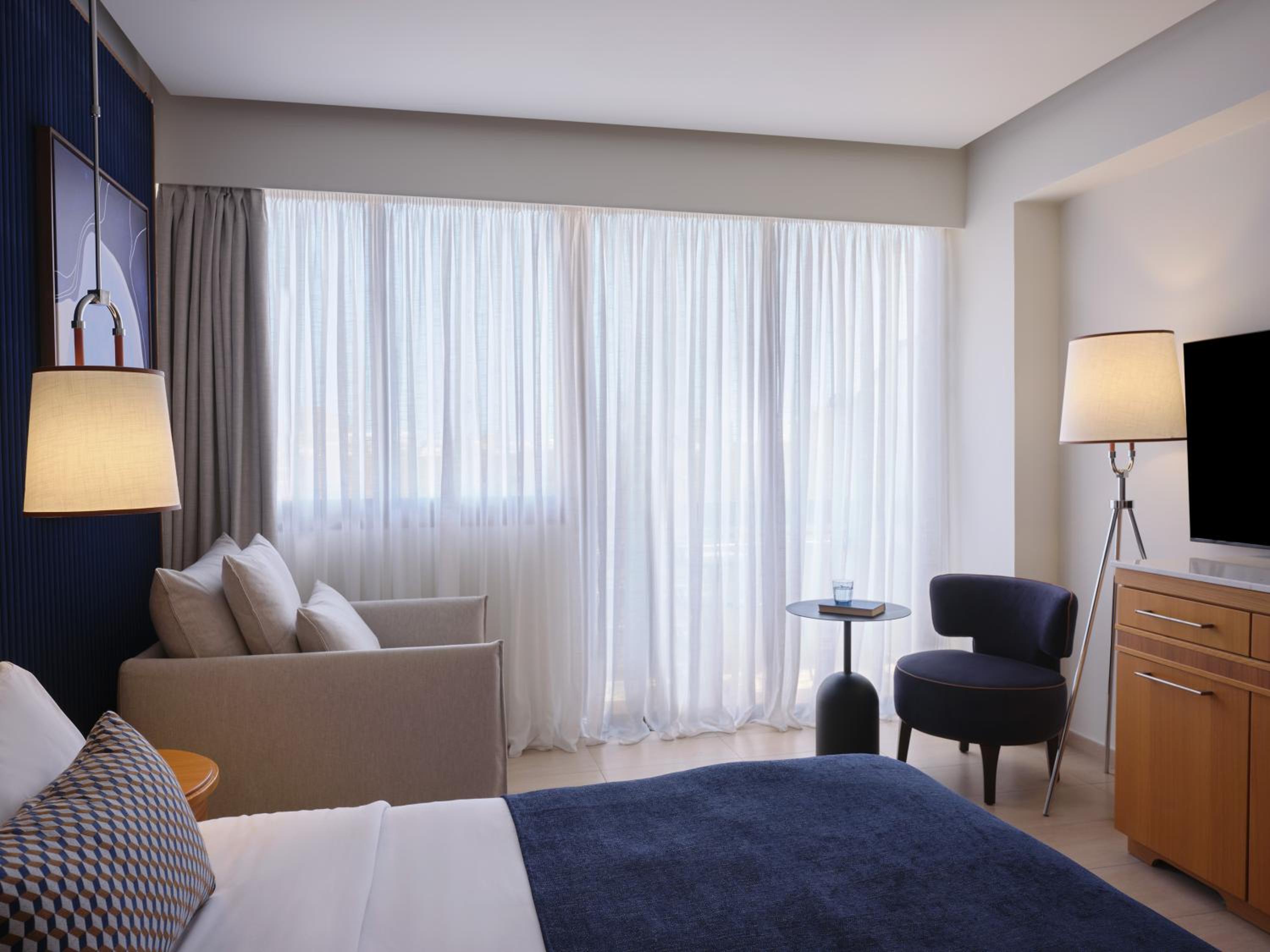 Premium Room Pool View