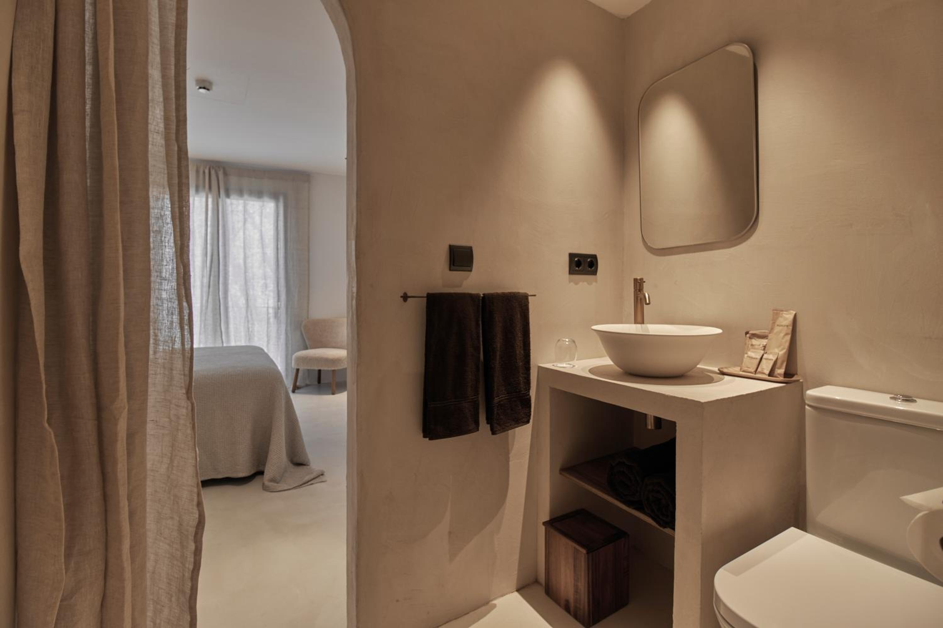 Superior Single Room