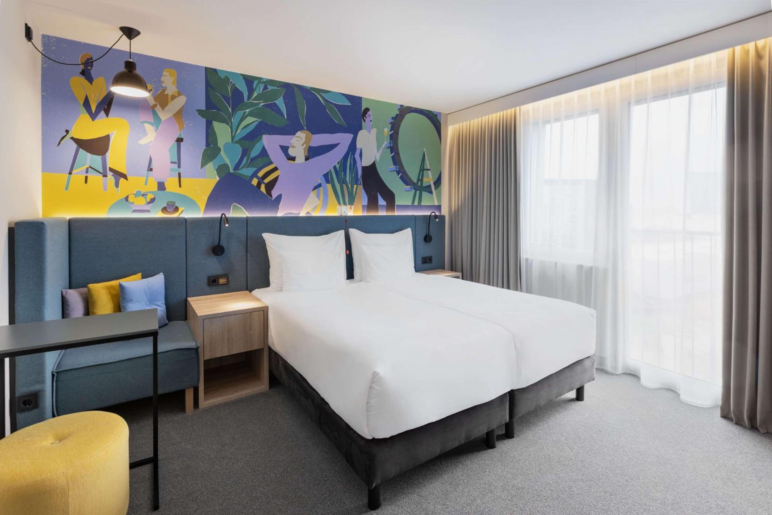 King Room - Mobility Accessible 