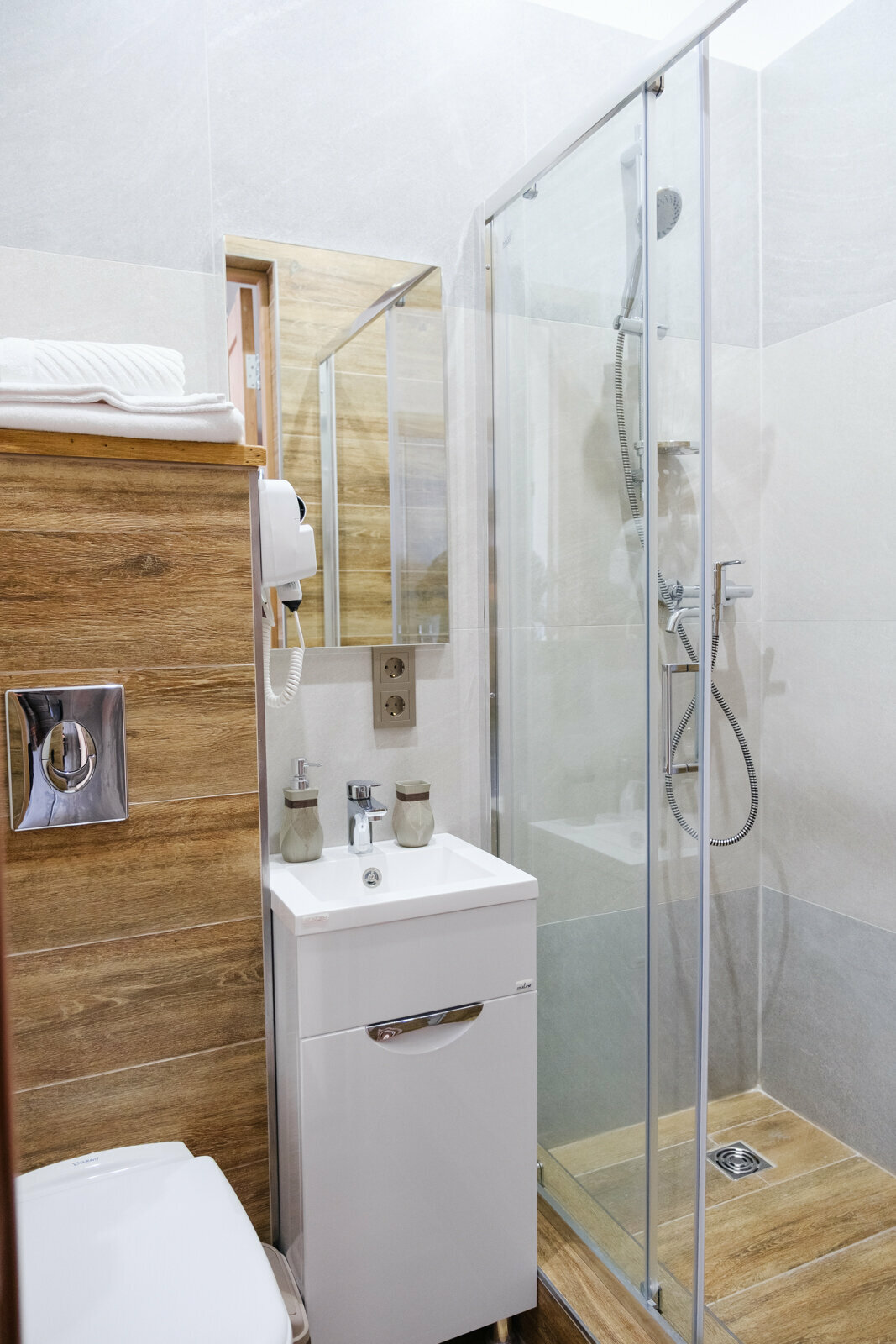 Стандарт одноместный 3-й этаж (314,313)