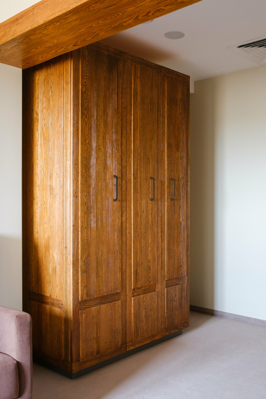 Джуниор Сюит 5-й этаж (504)