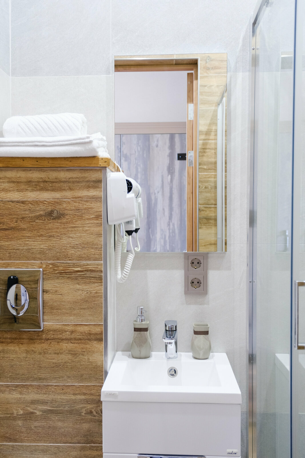 Стандарт одноместный 3-й этаж (314,313)