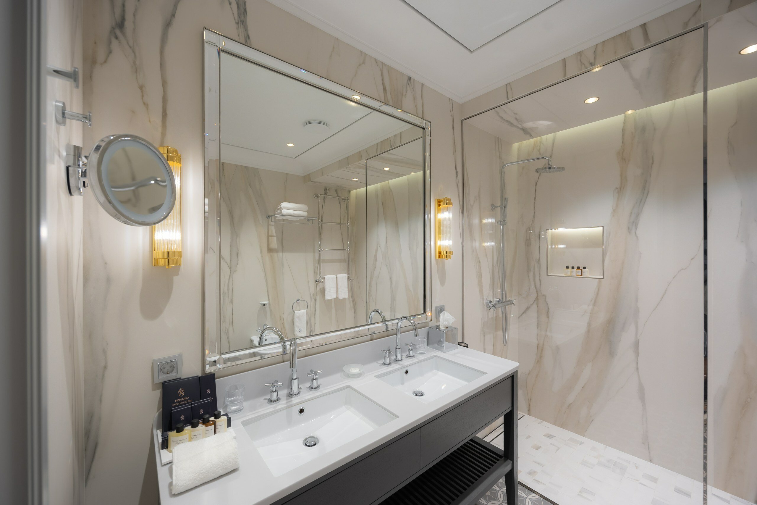 Делюкс с видом на Кремль