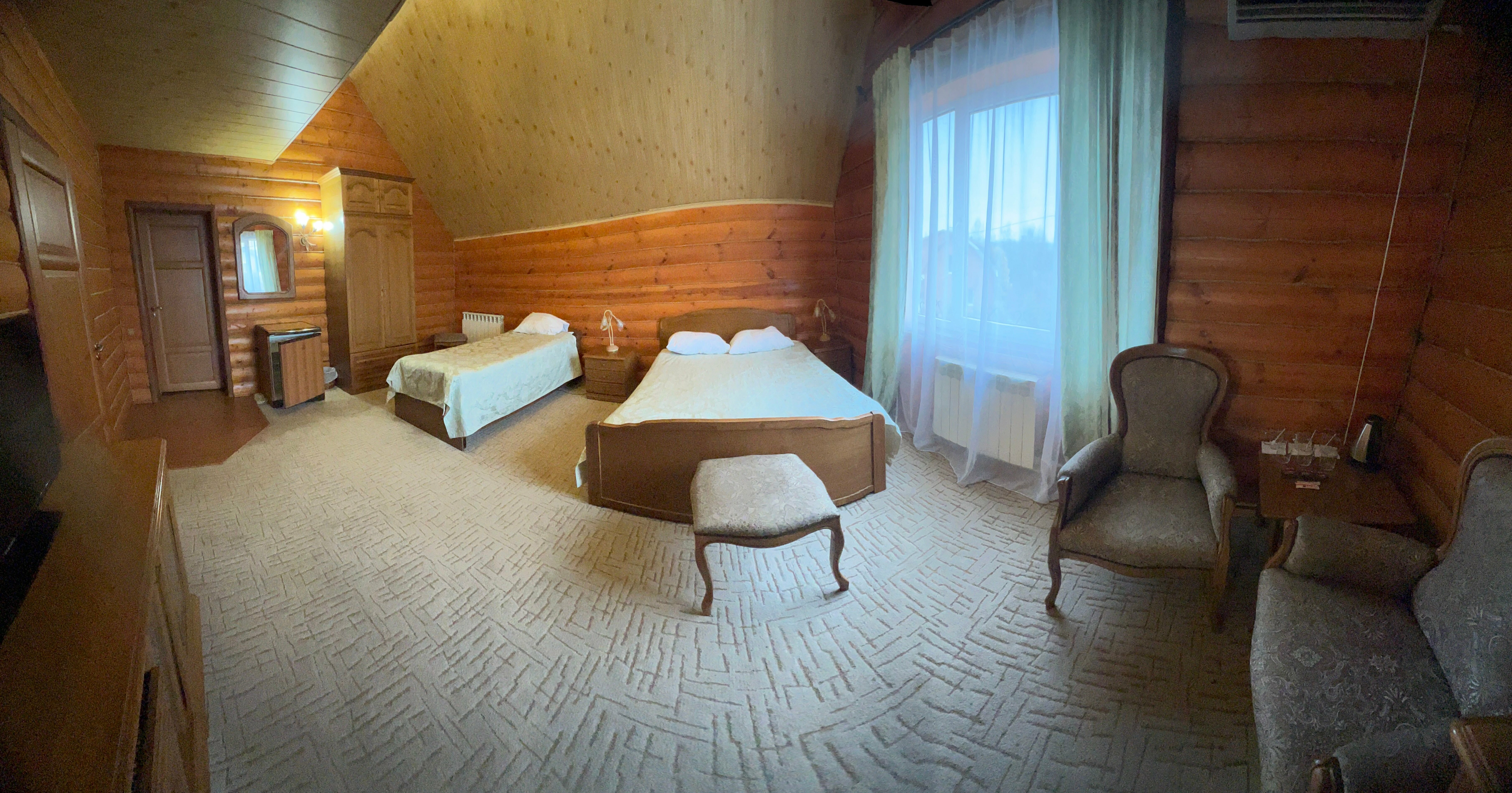 Стандартный трехместный номер