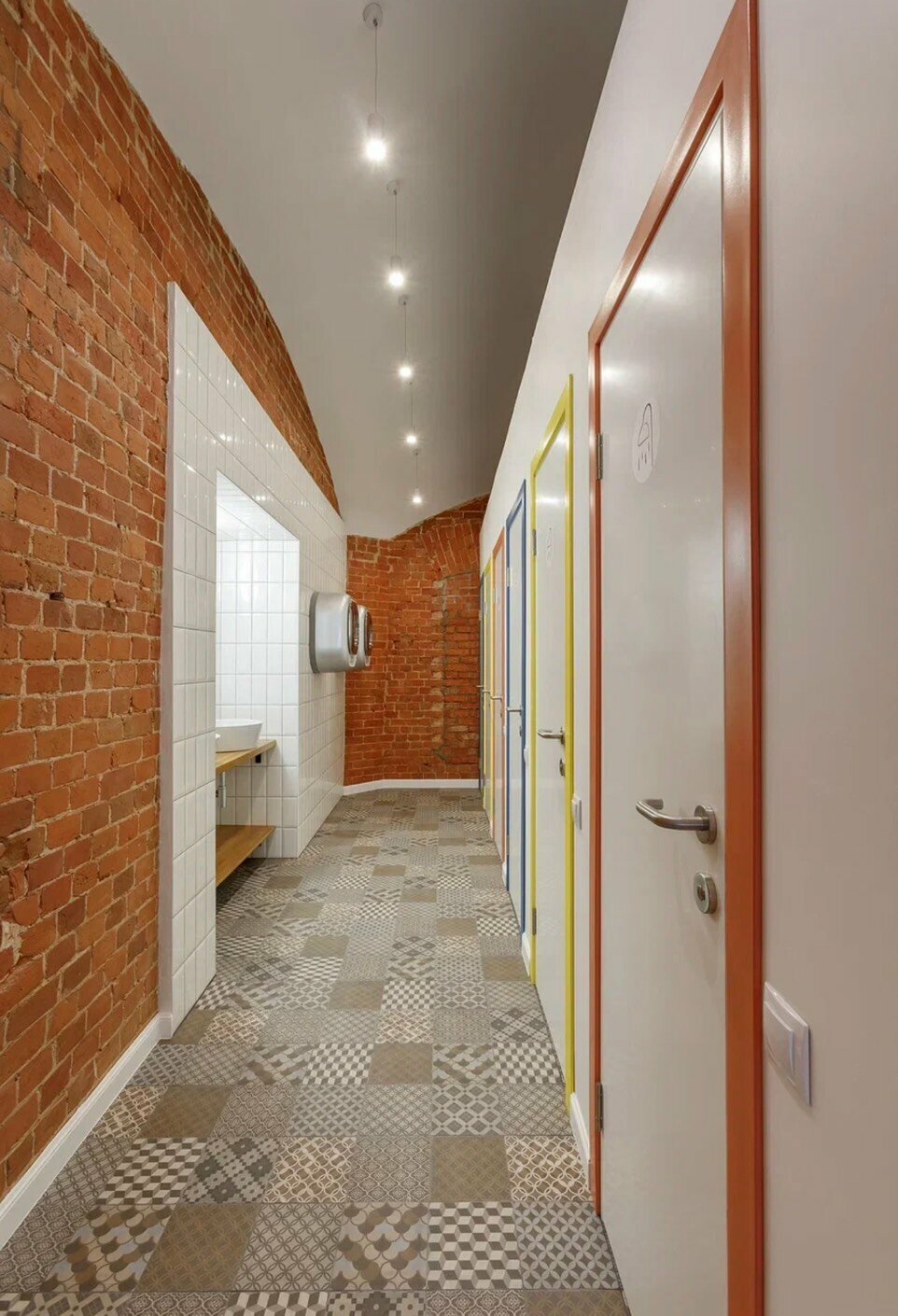 Общий 6-местный номер для мужчин и женщин