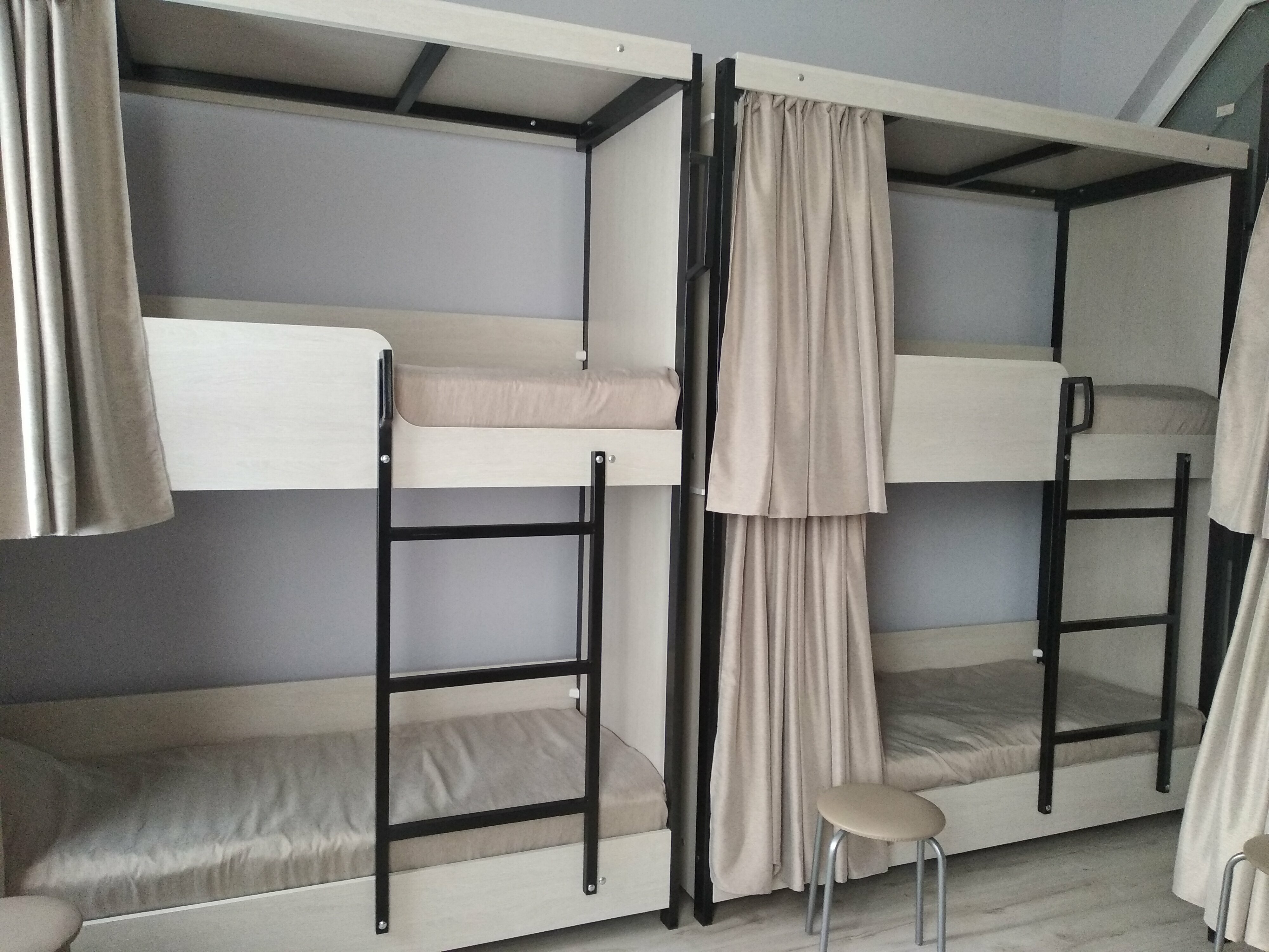 Общий 8-местный номер для мужчин