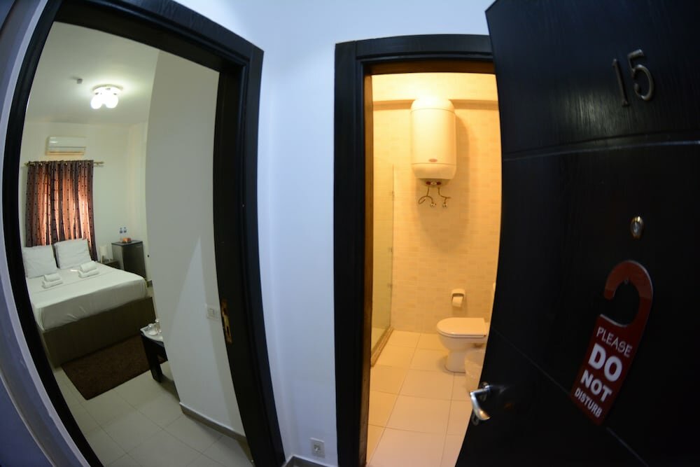 Single Room, 1 Large Twin Bed