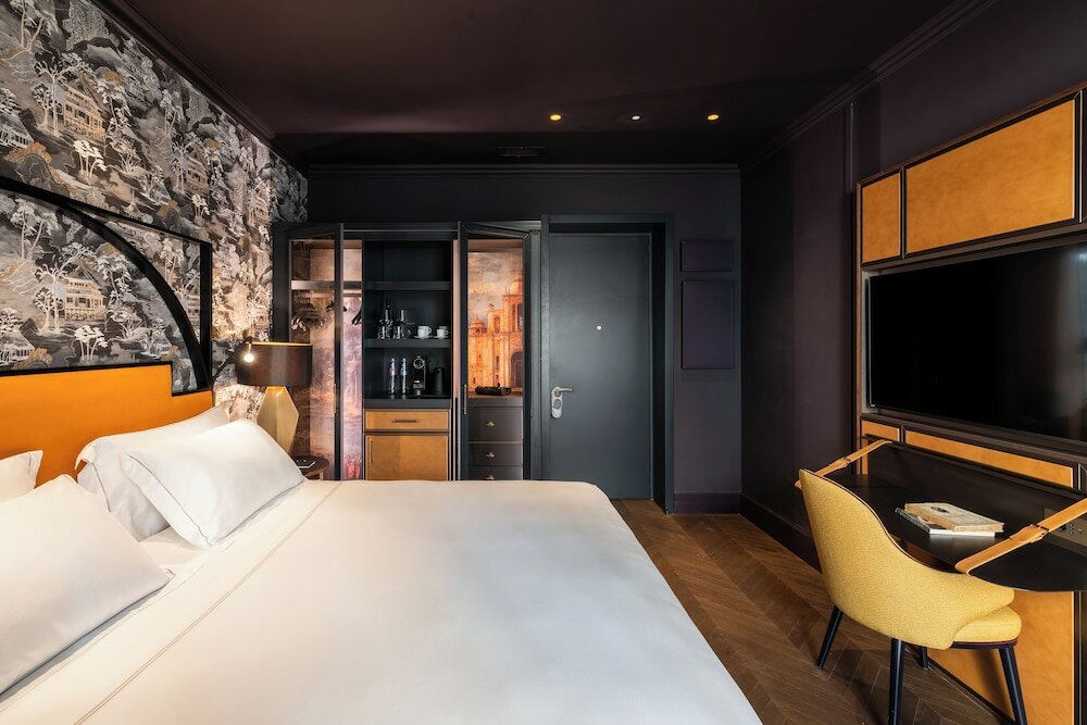 Classic Room