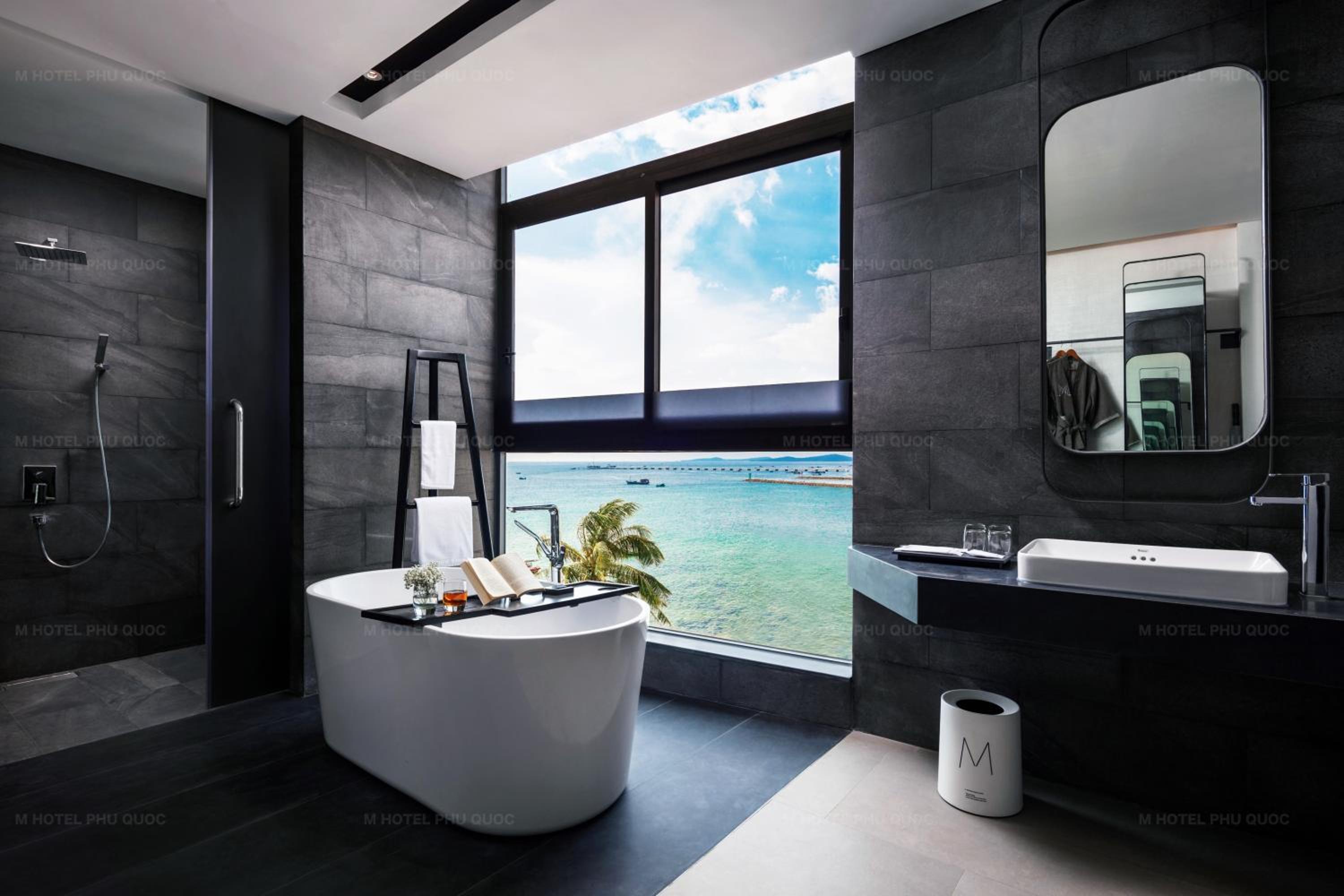 Deluxe Double Suite