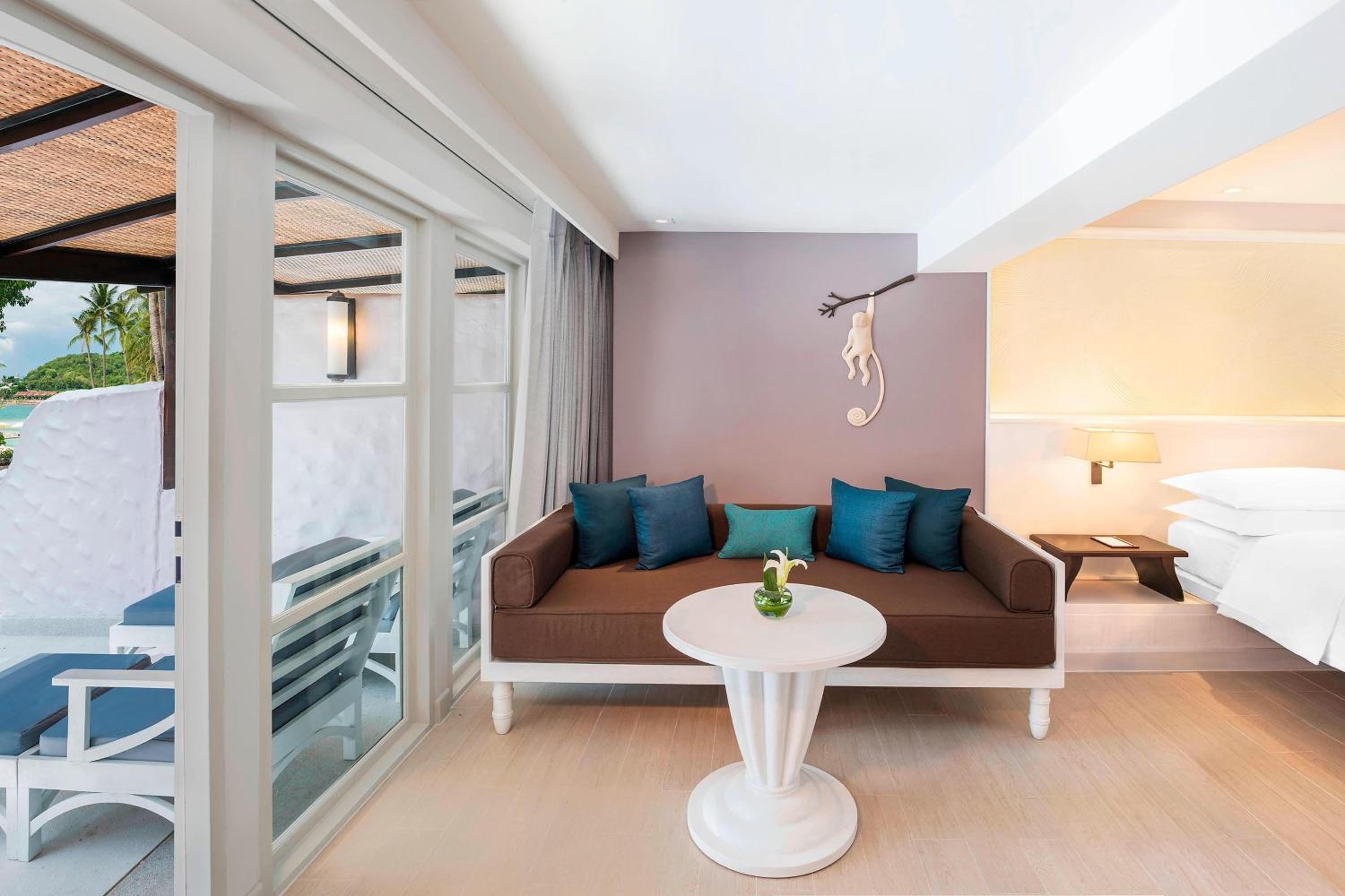 Deluxe Terrace, Larger Guest room, 1 King