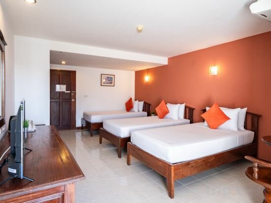 Superior Triple Room
