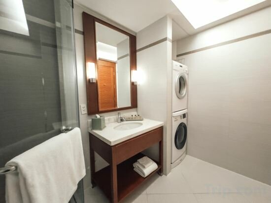 Two-Bedroom Deluxe
