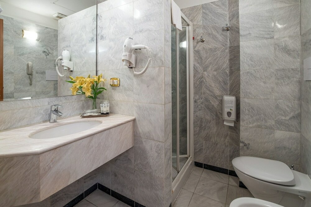 Triple Room, City View