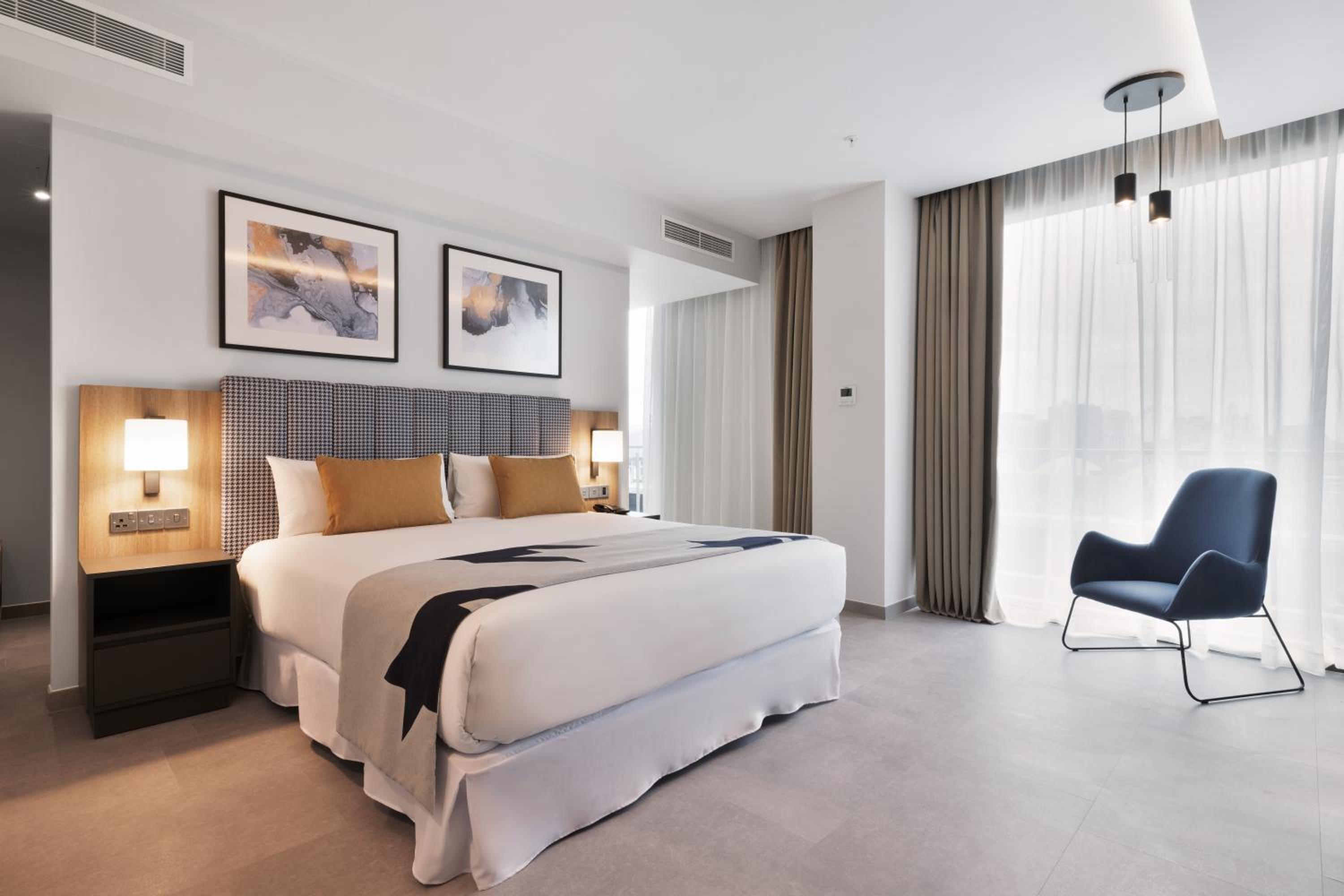 Presidential Suite Package